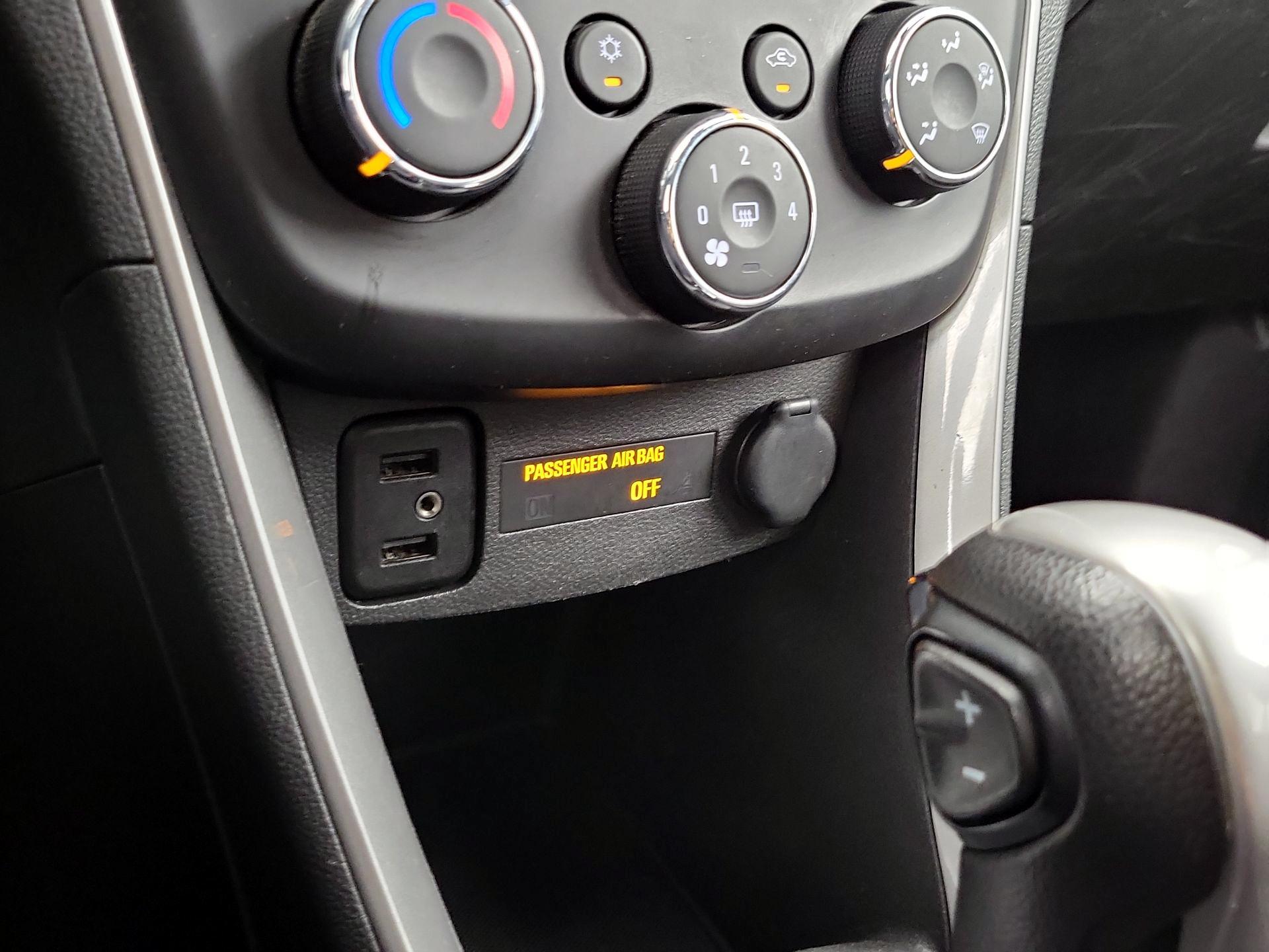 Thumbnail: 2022 Chevrolet Trax - 18