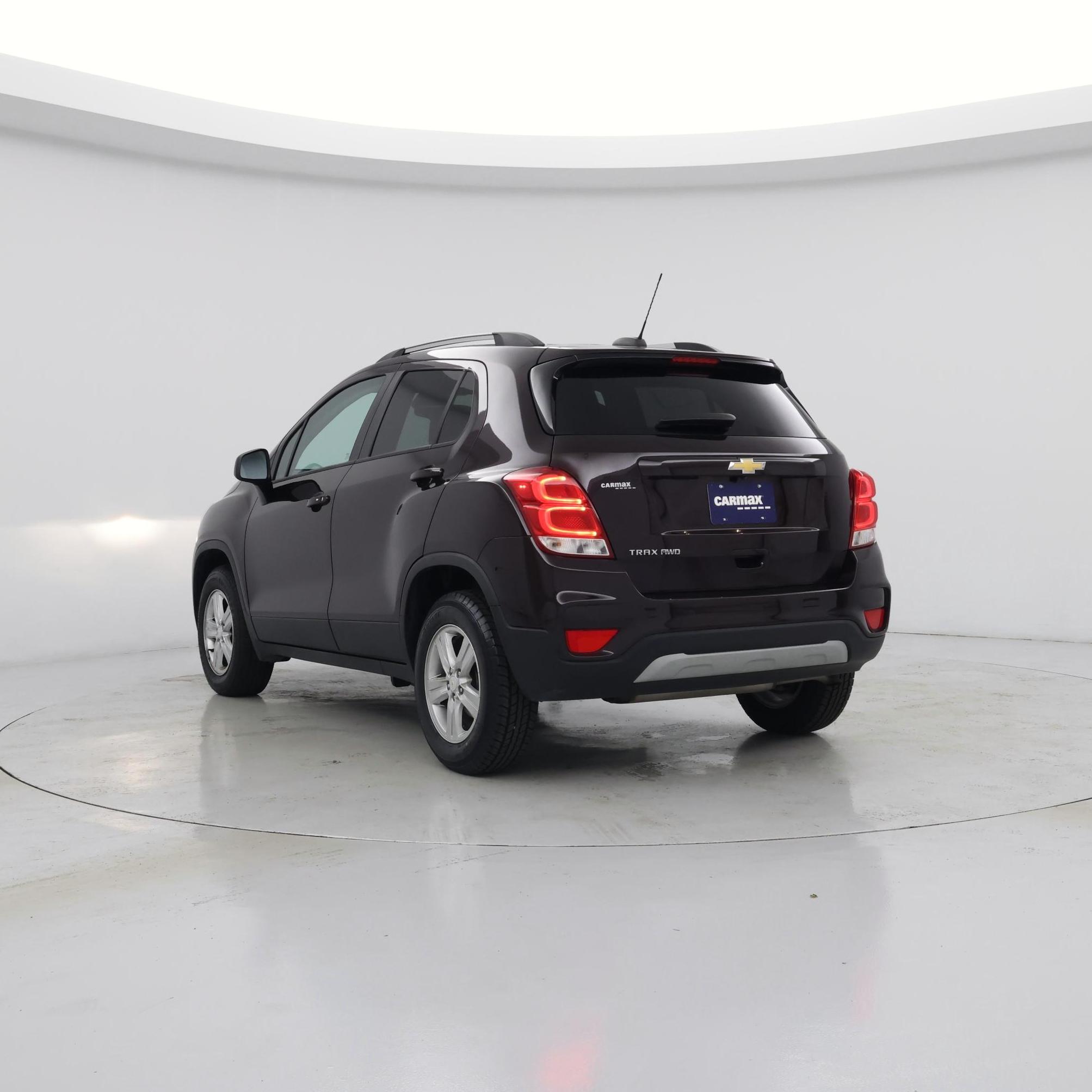 Thumbnail: 2022 Chevrolet Trax - 2