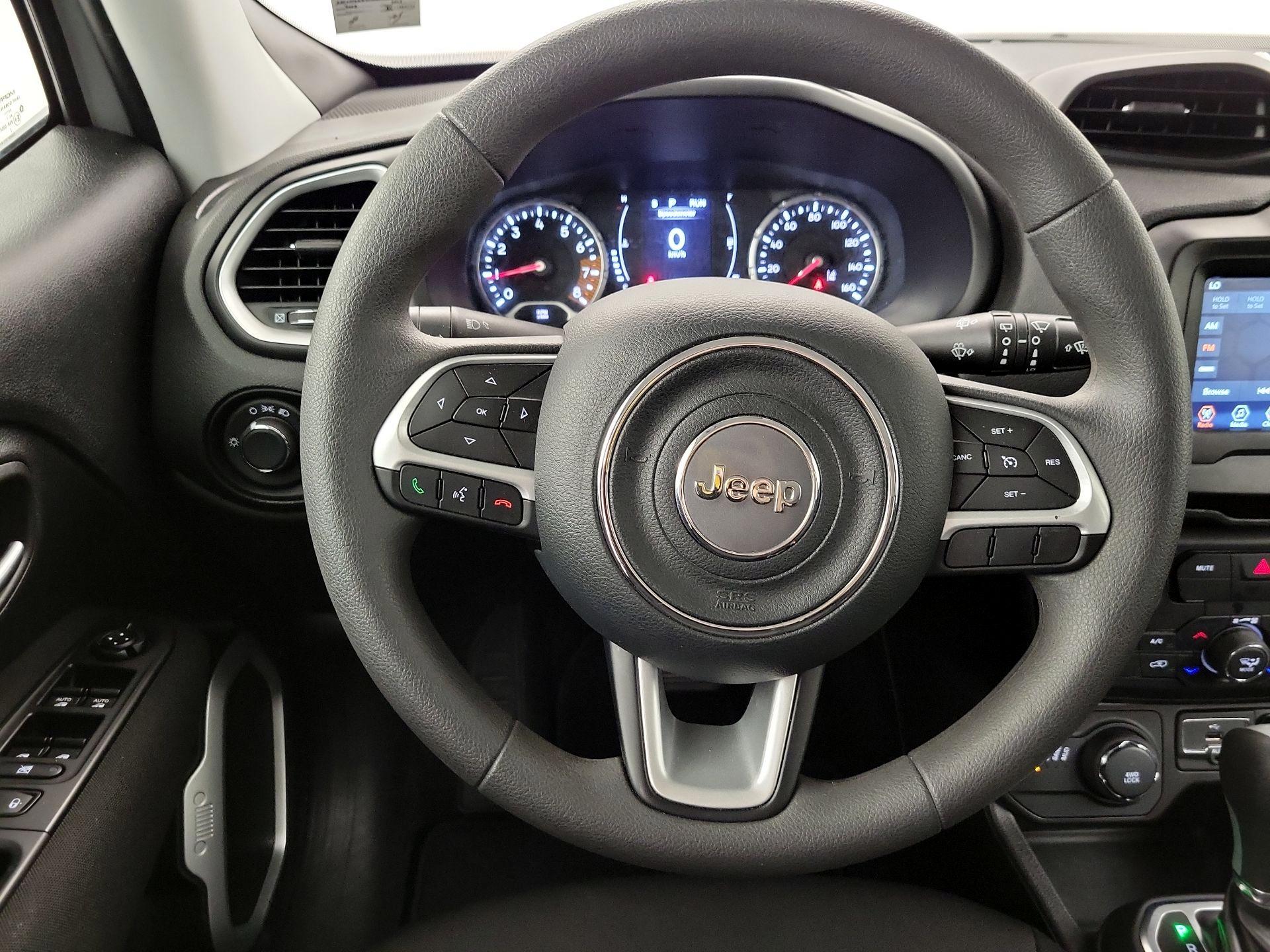 Thumbnail: 2021 Jeep Renegade - 10