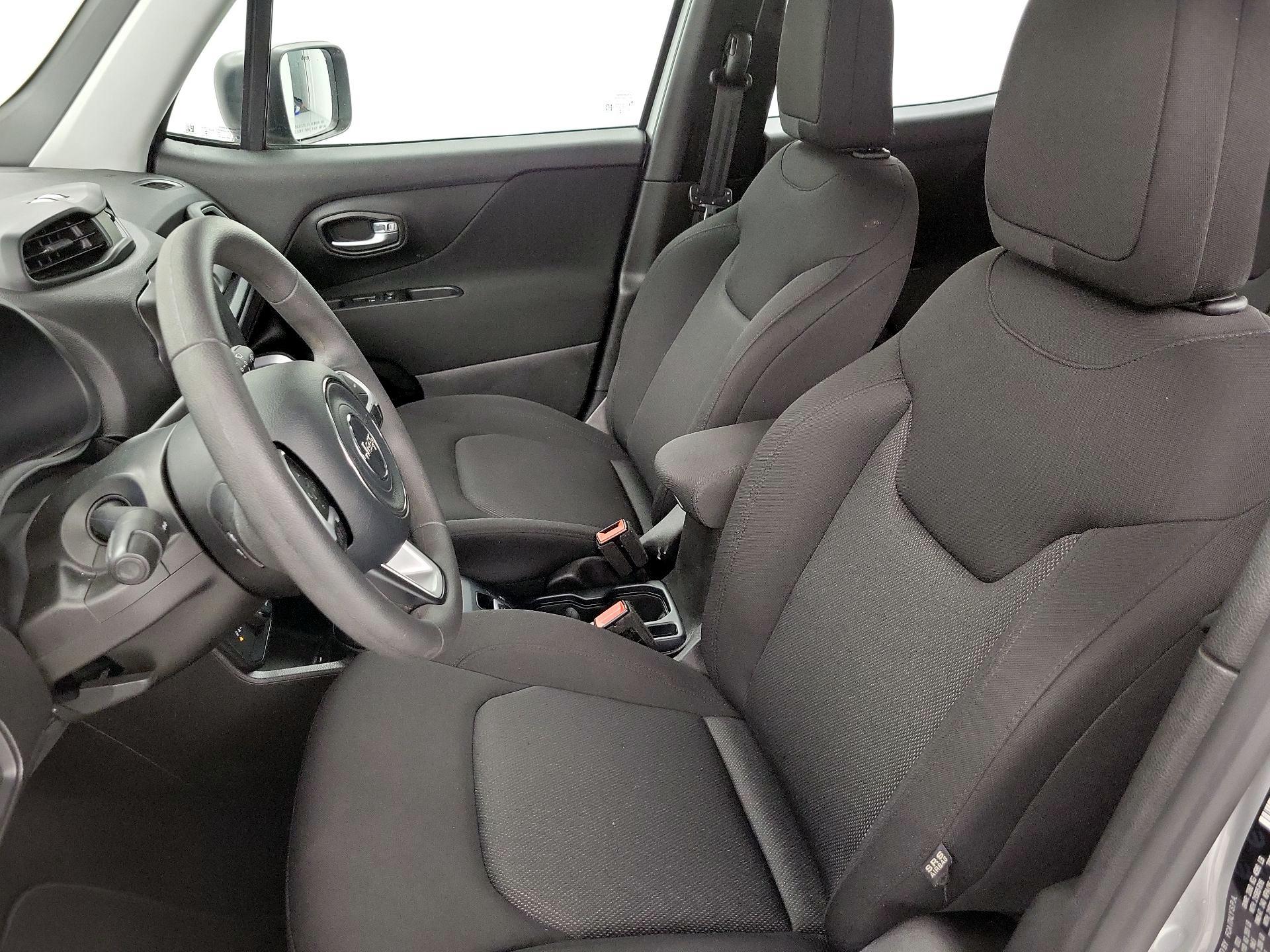 Thumbnail: 2021 Jeep Renegade - 11