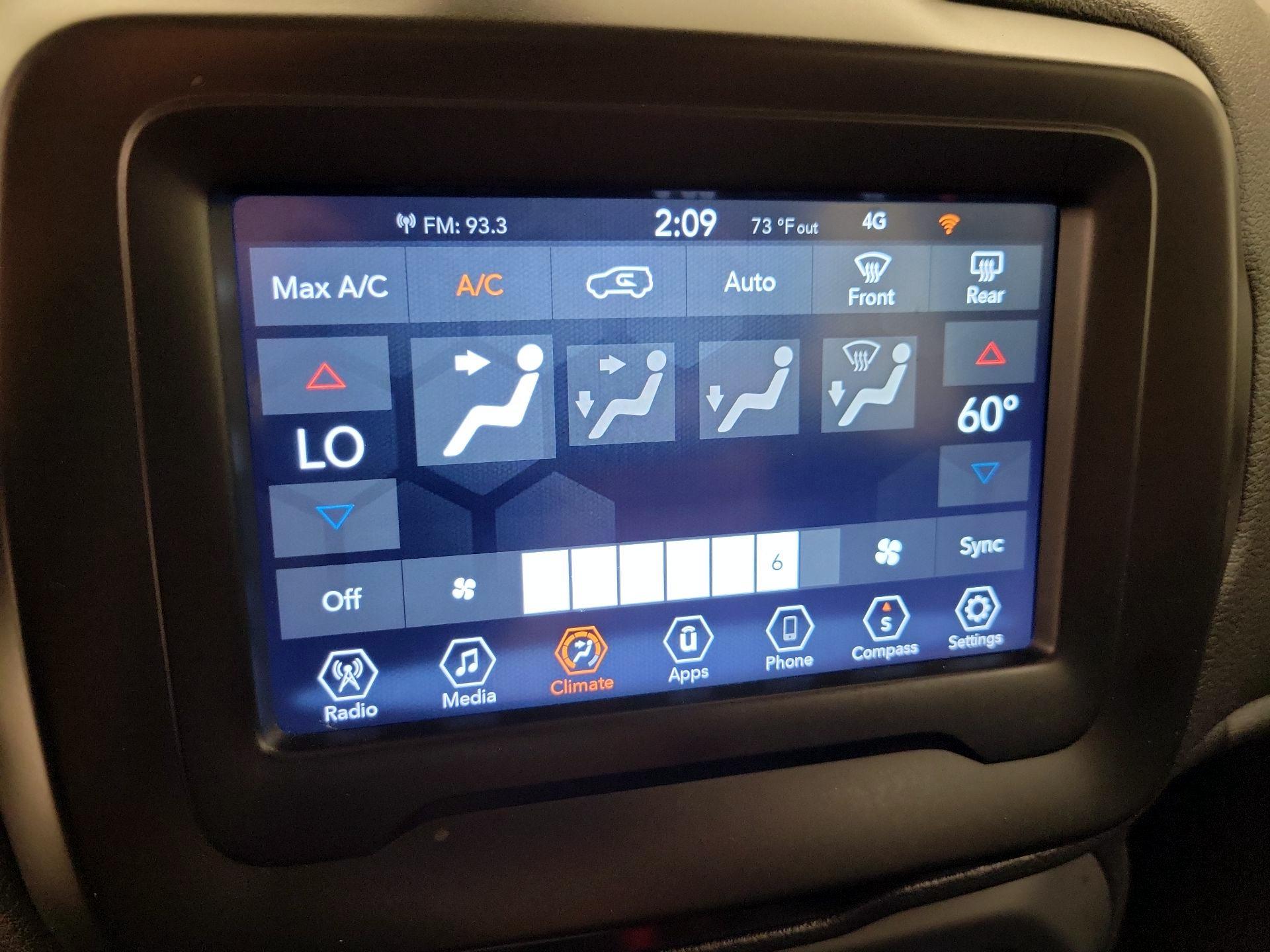 Thumbnail: 2021 Jeep Renegade - 16