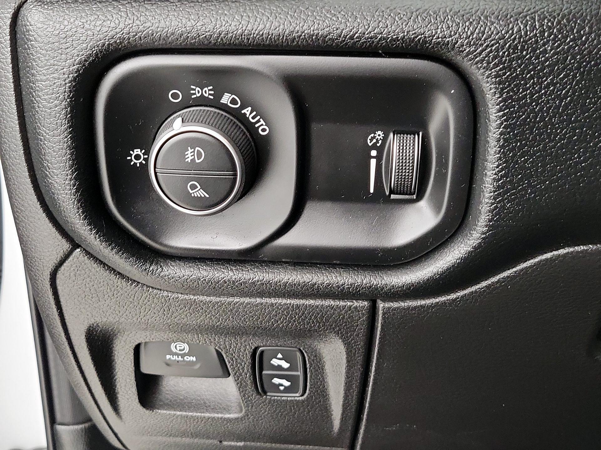 Thumbnail: 2020 RAM 1500 - 13
