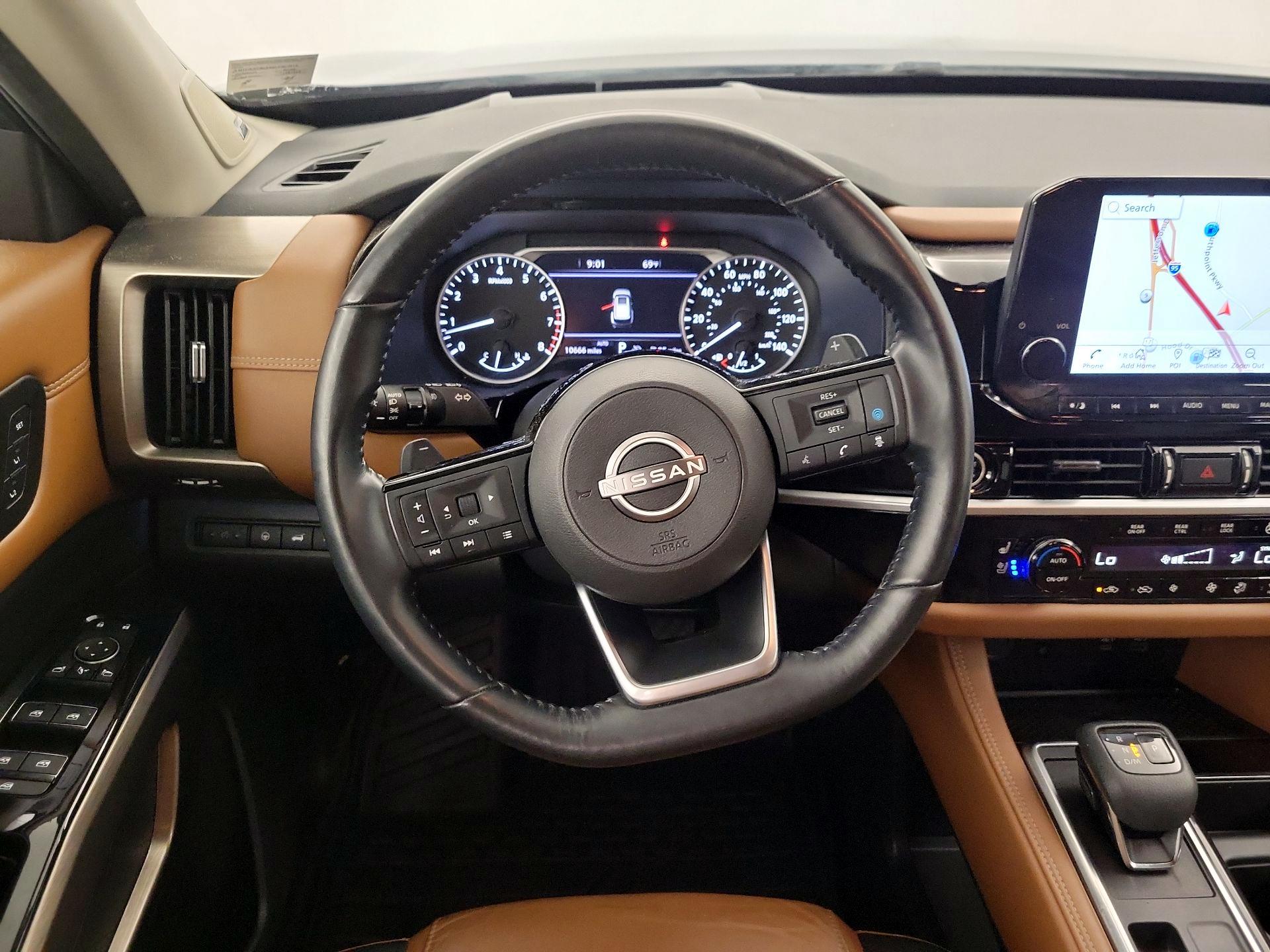Thumbnail: 2022 Nissan Pathfinder - 10