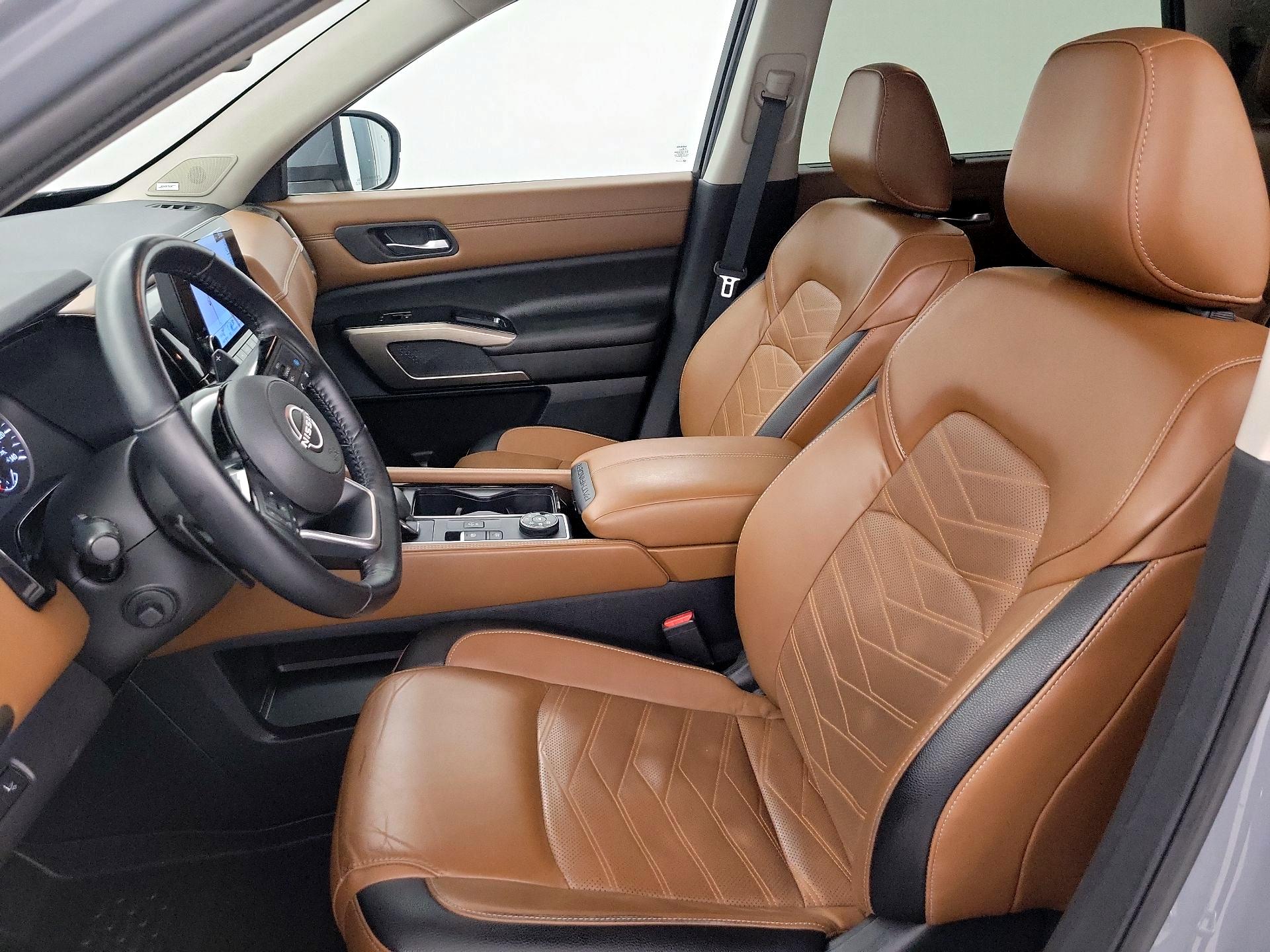 Thumbnail: 2022 Nissan Pathfinder - 11