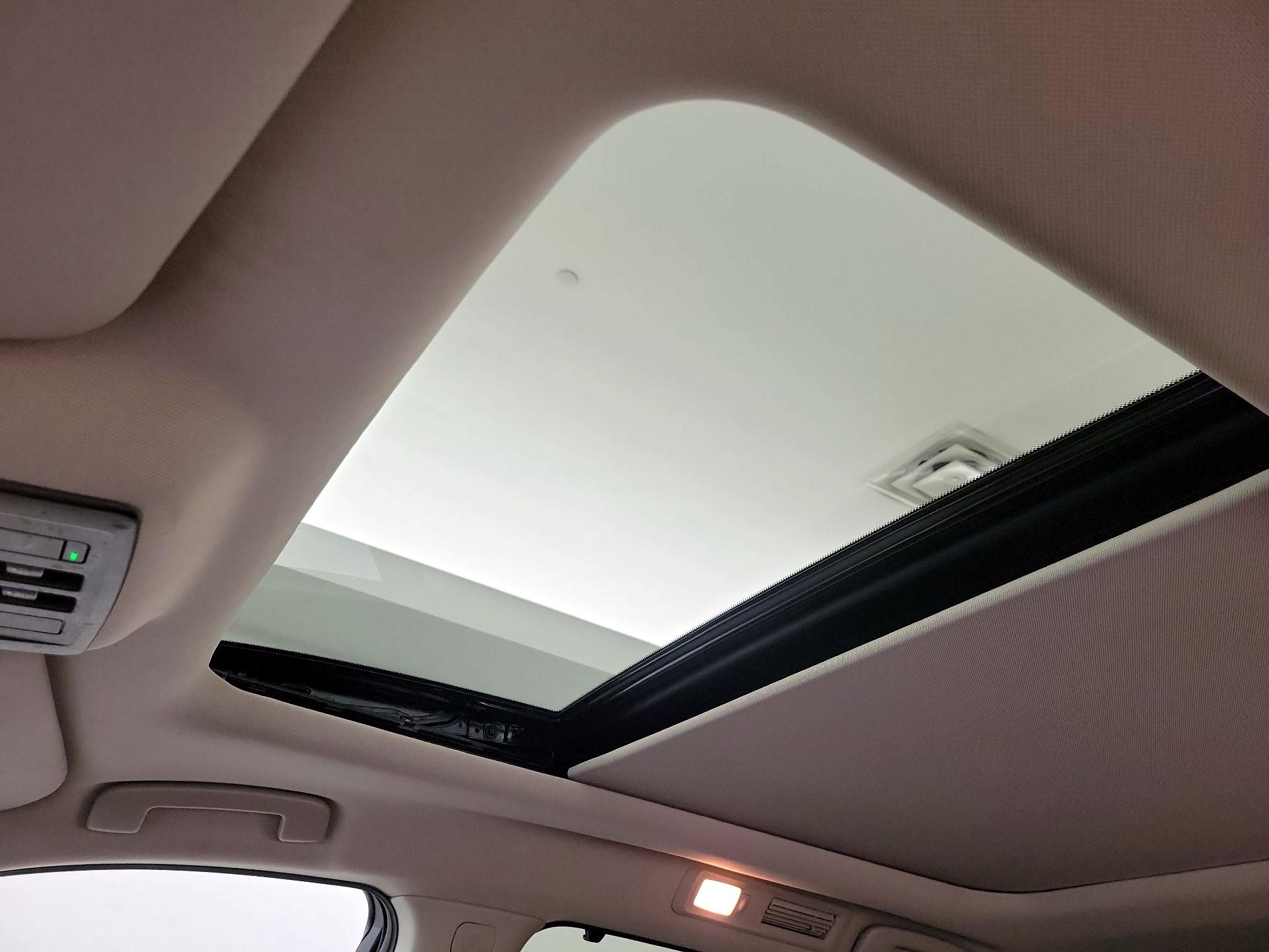 Thumbnail: 2022 Nissan Pathfinder - 20
