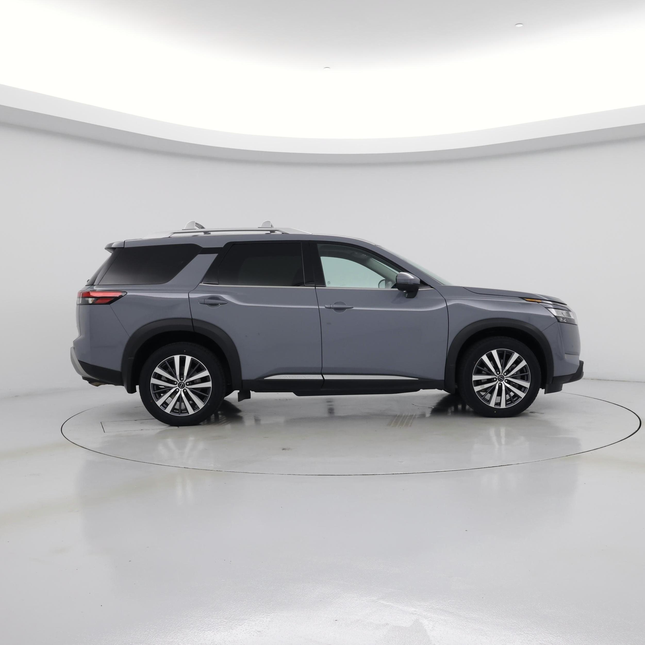 Thumbnail: 2022 Nissan Pathfinder - 7