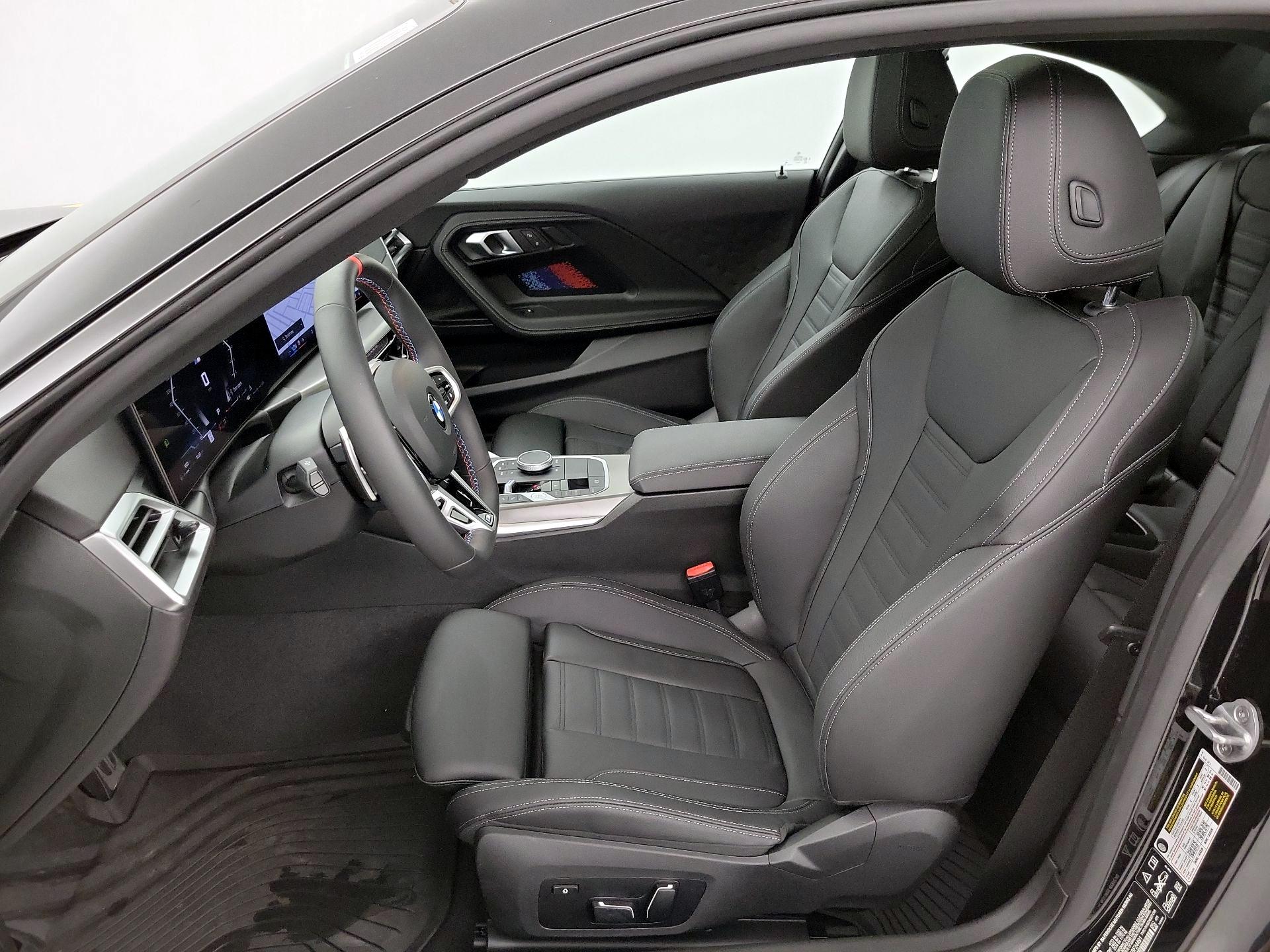 Thumbnail: 2025 BMW 2 Series - 11