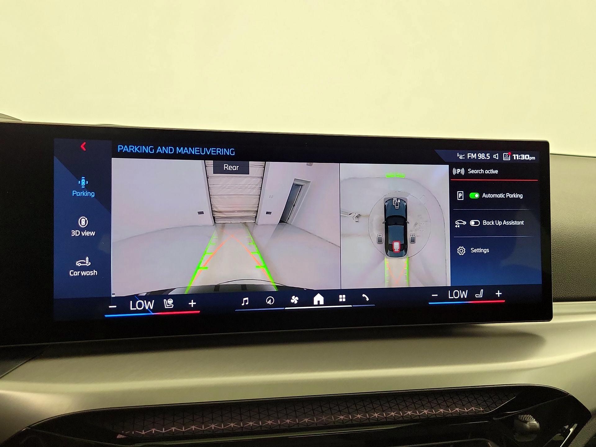 Thumbnail: 2025 BMW 2 Series - 15