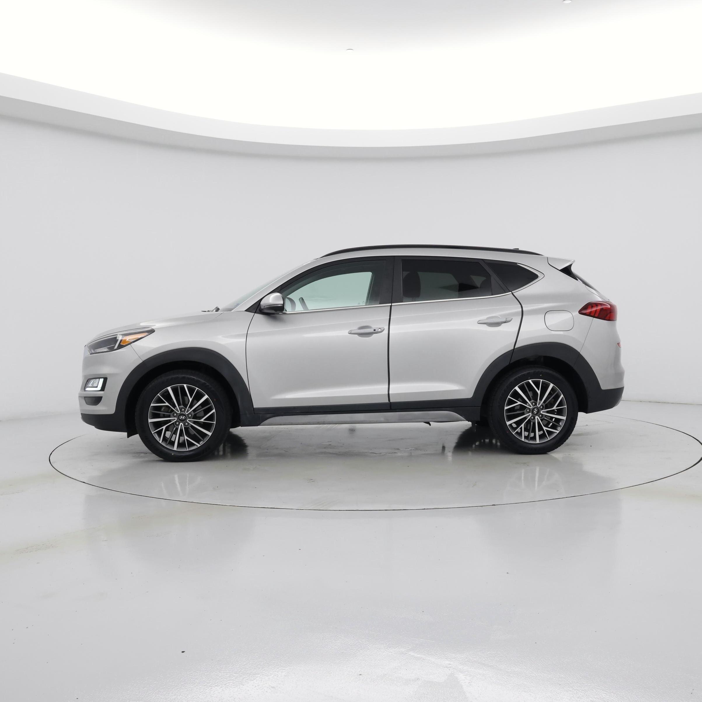 Thumbnail: 2020 Hyundai Tucson - 3