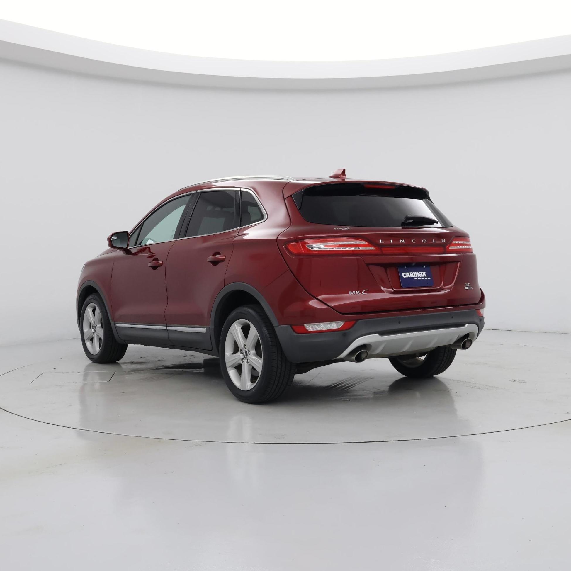 Thumbnail: 2015 Lincoln MKC - 2