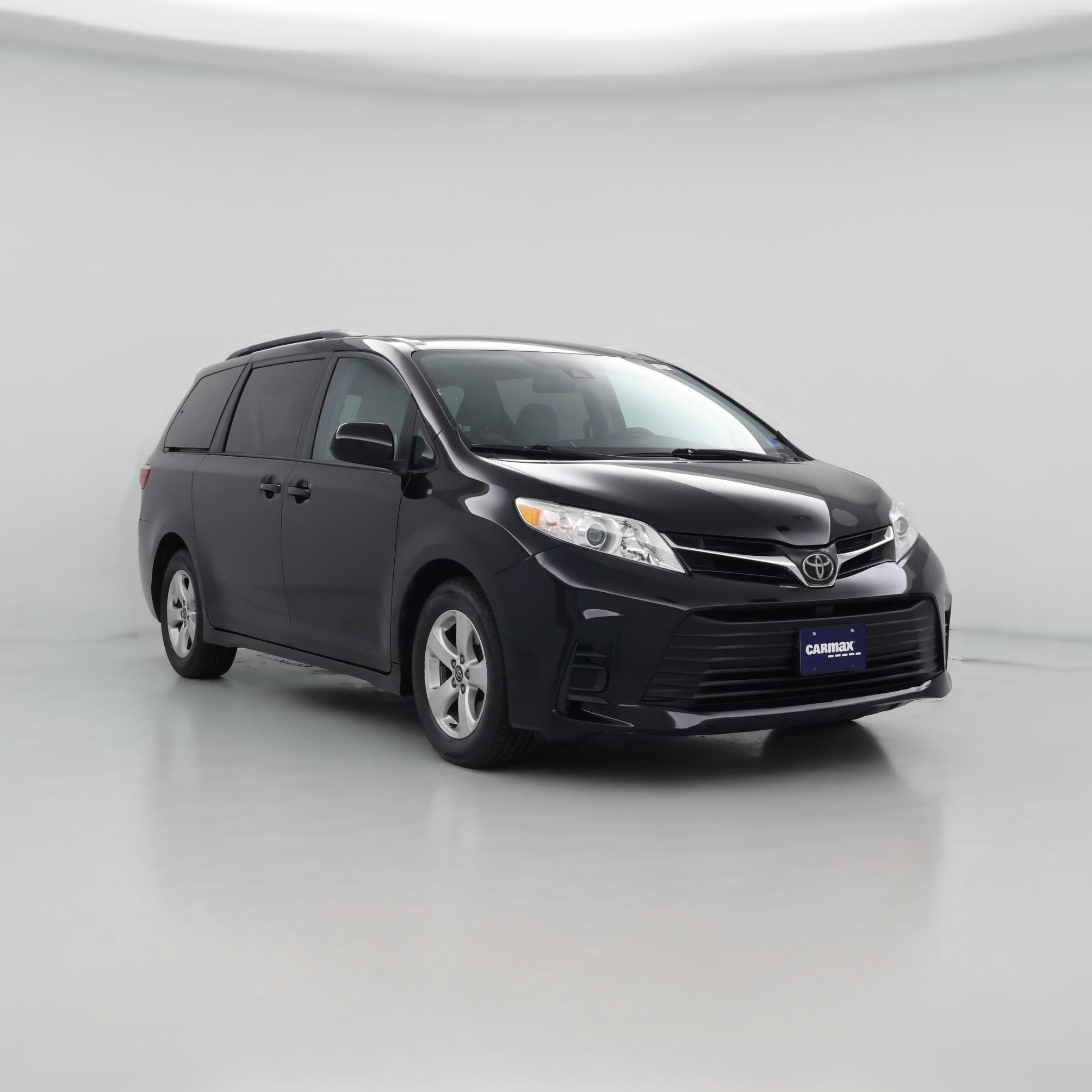 Thumbnail: 2018 Toyota Sienna - 1