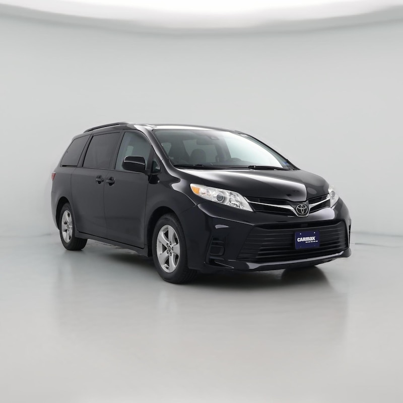 2018 Toyota Sienna LE
