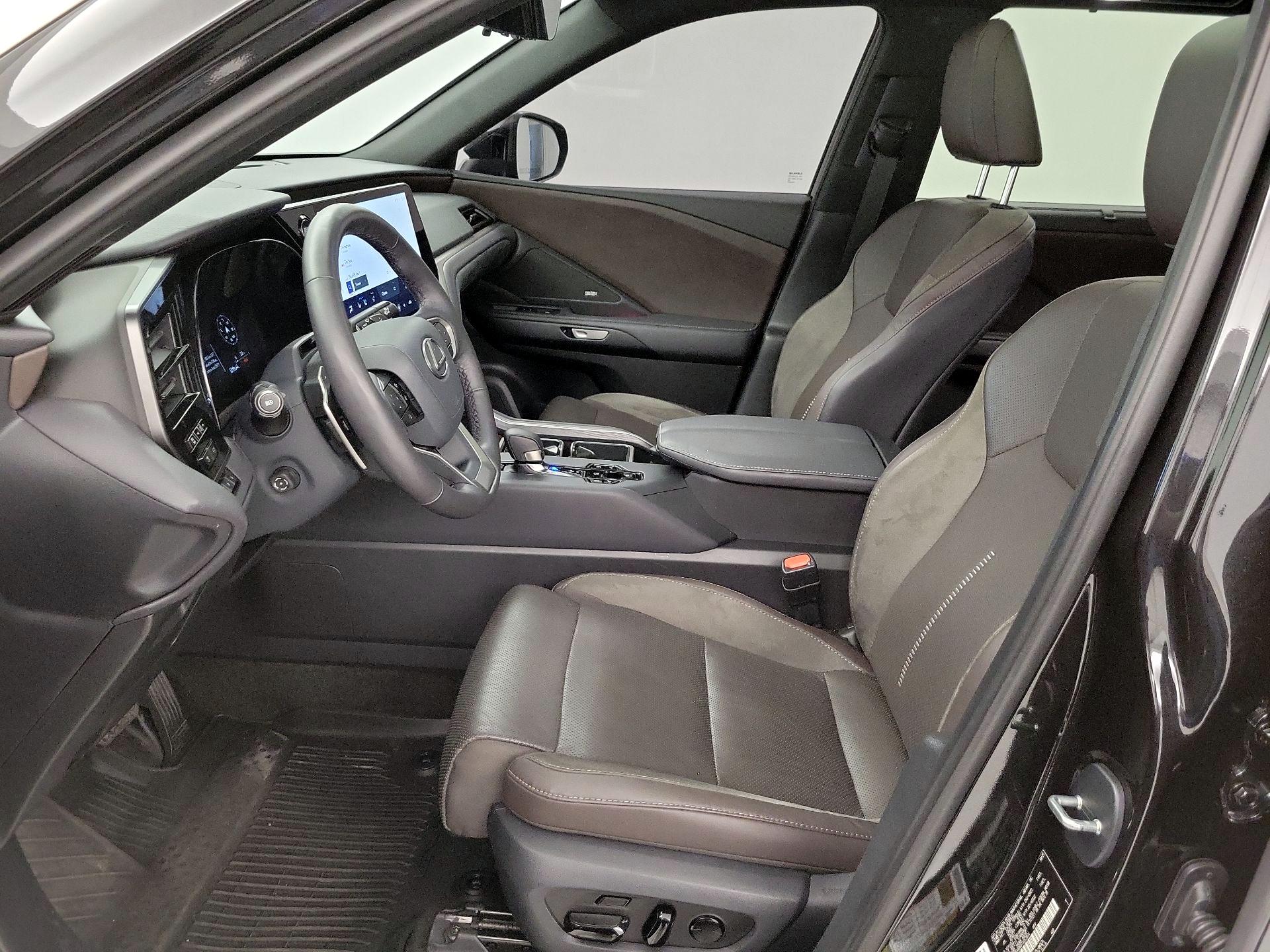 Thumbnail: 2026 Lexus TX - 11