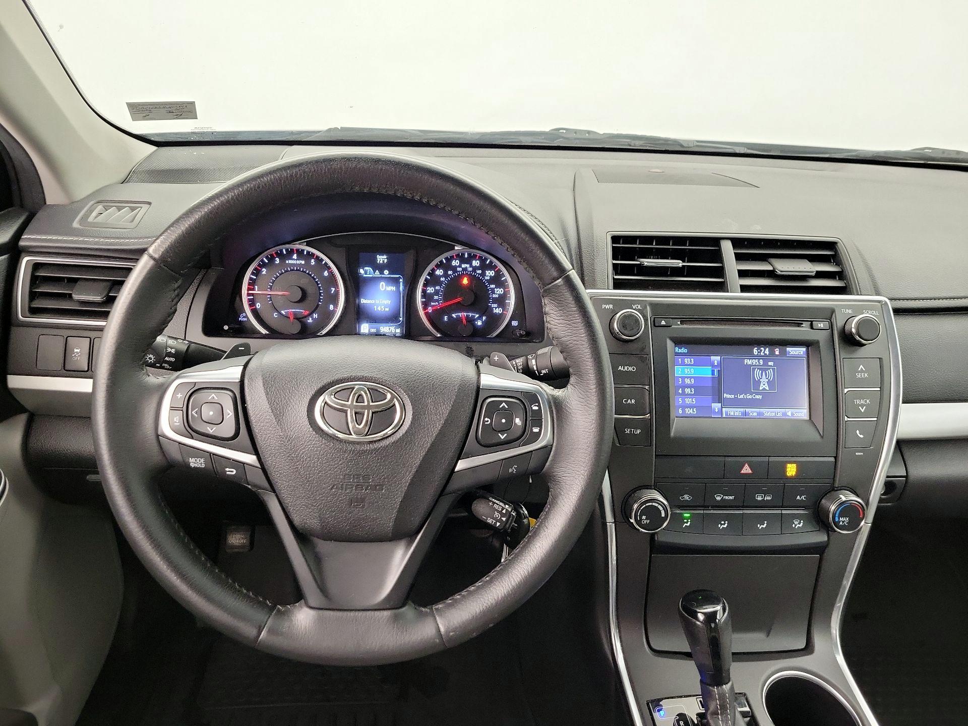 Thumbnail: 2017 Toyota Camry - 10