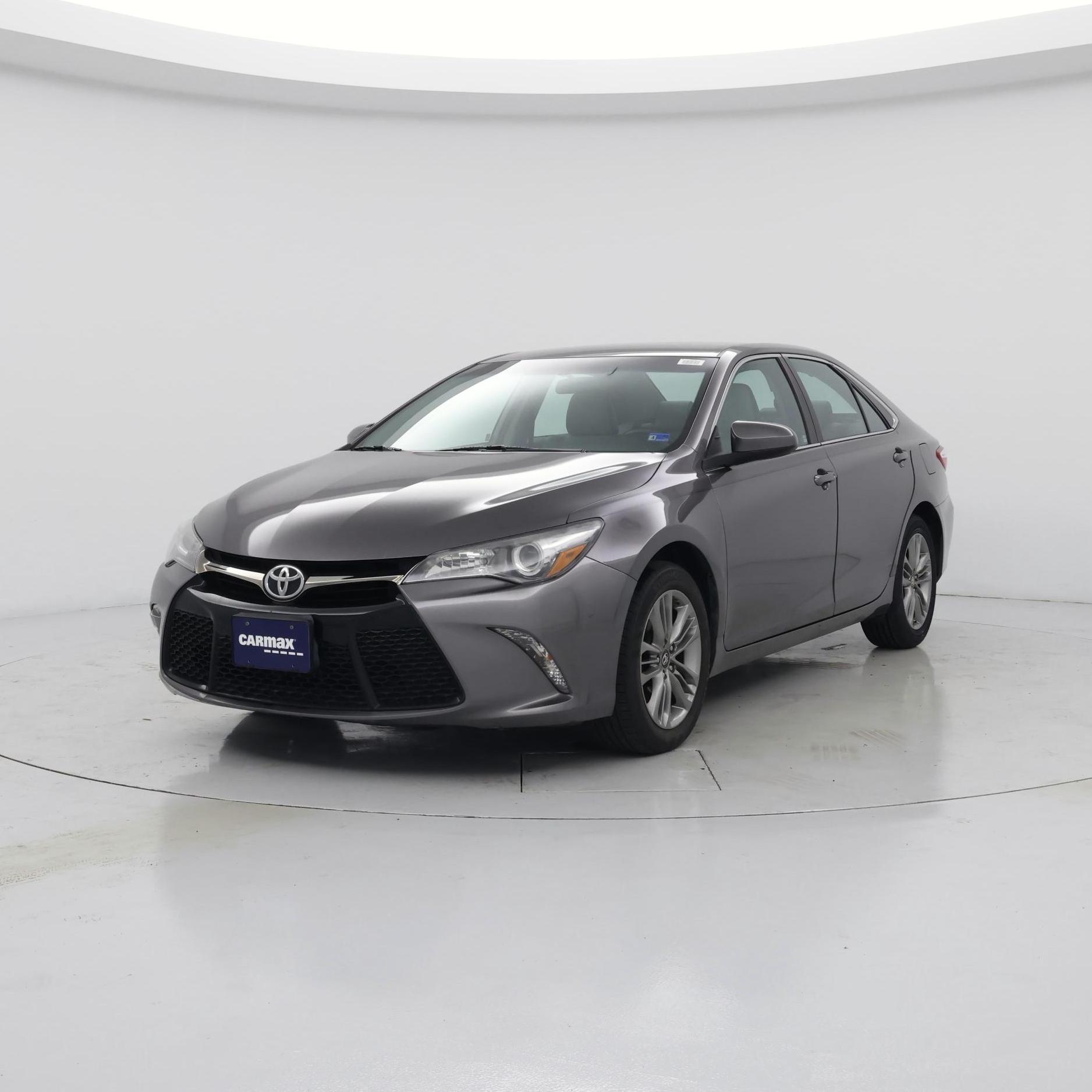Thumbnail: 2017 Toyota Camry - 4