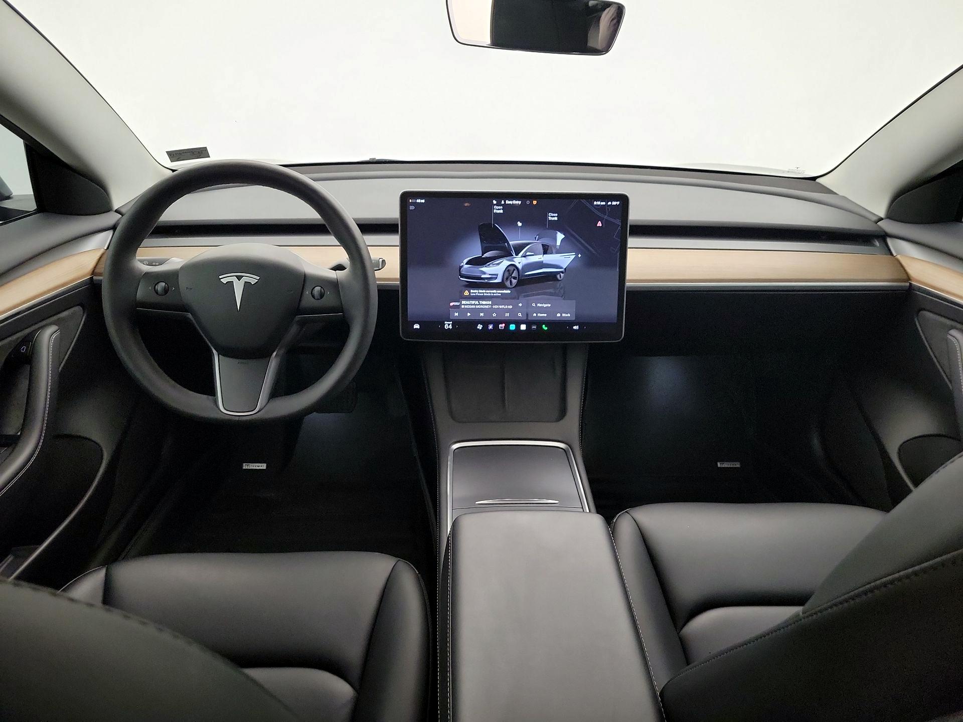 Thumbnail: 2023 Tesla Model 3 - 9