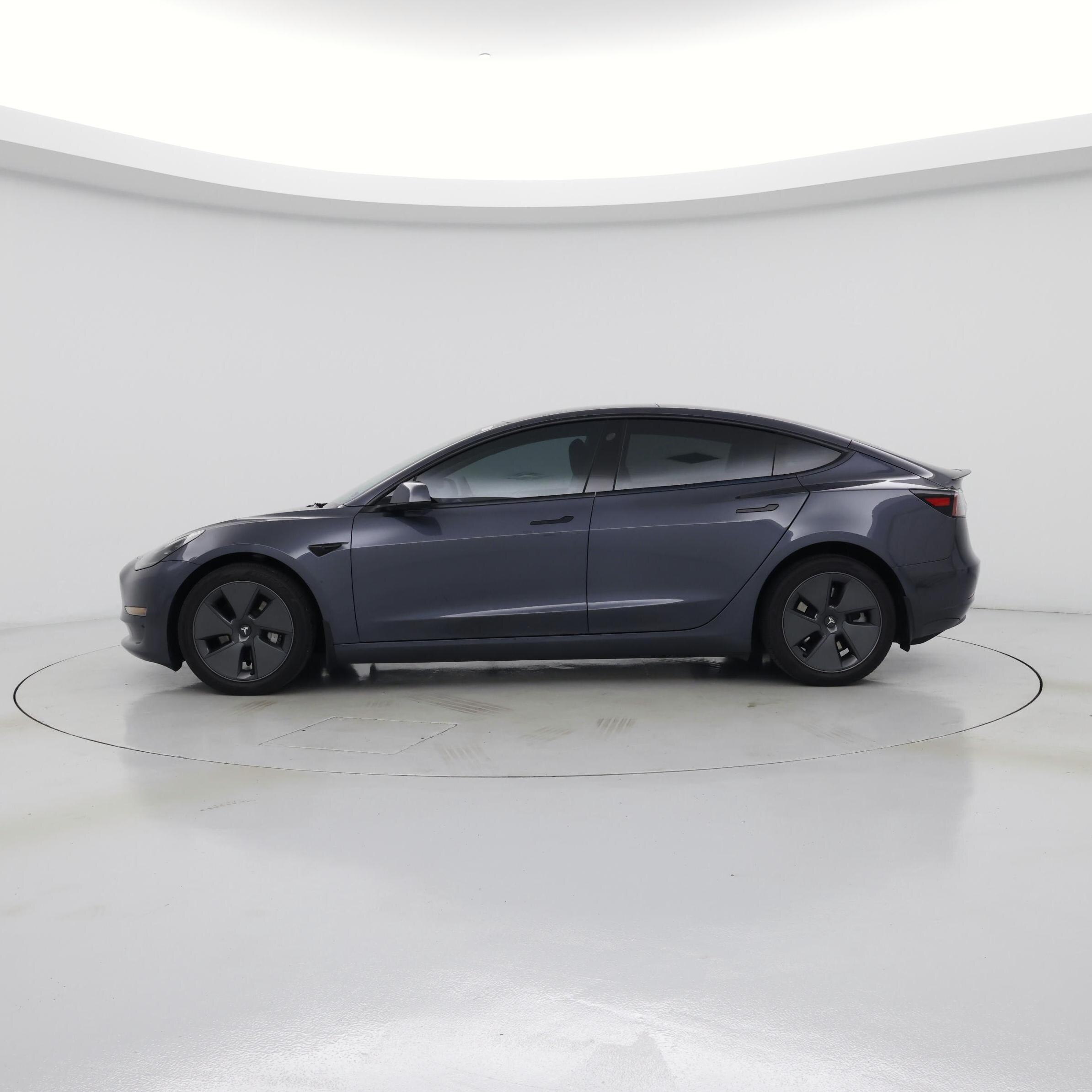 Thumbnail: 2023 Tesla Model 3 - 3