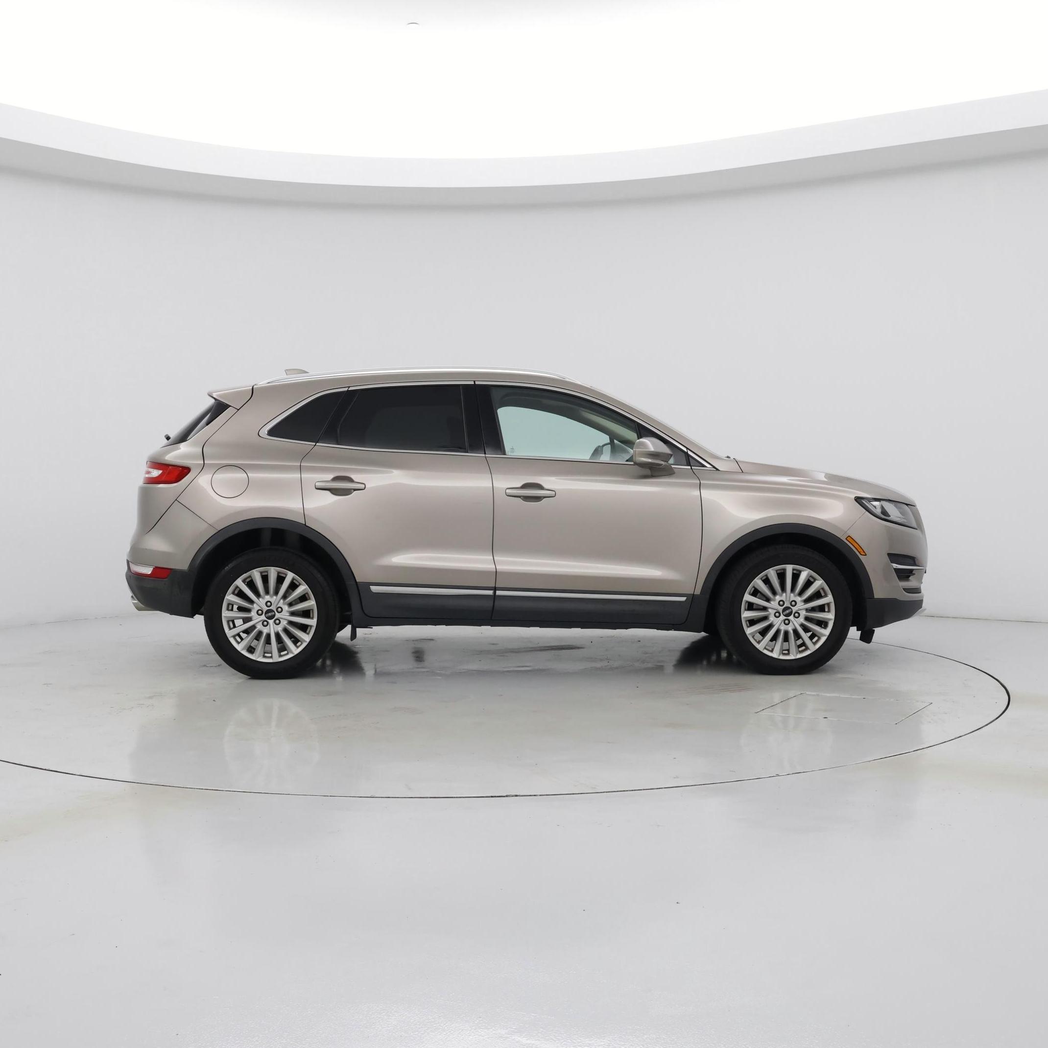 Thumbnail: 2019 Lincoln MKC - 7