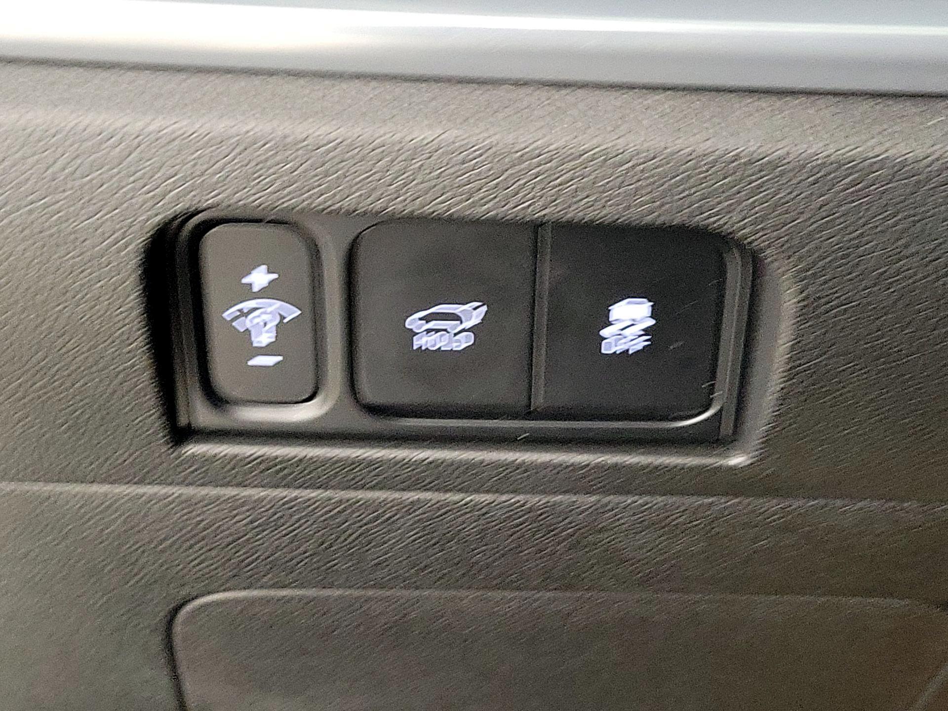 Thumbnail: 2025 Kia Sorento - 13