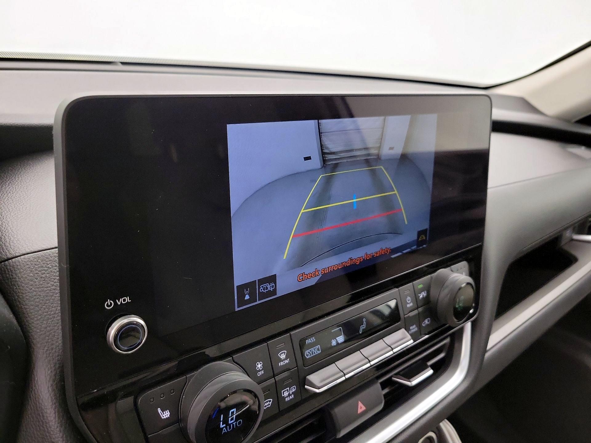 Thumbnail: 2025 Toyota Grand Highlander - 14