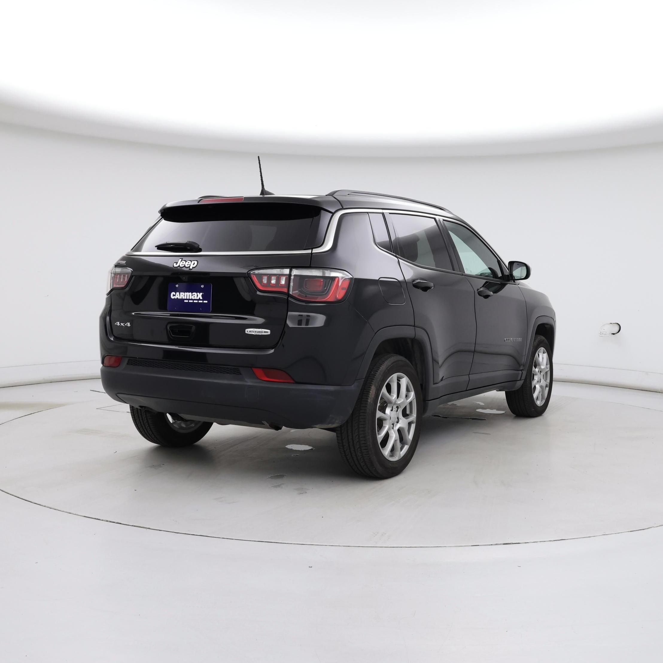Thumbnail: 2023 Jeep Compass - 8