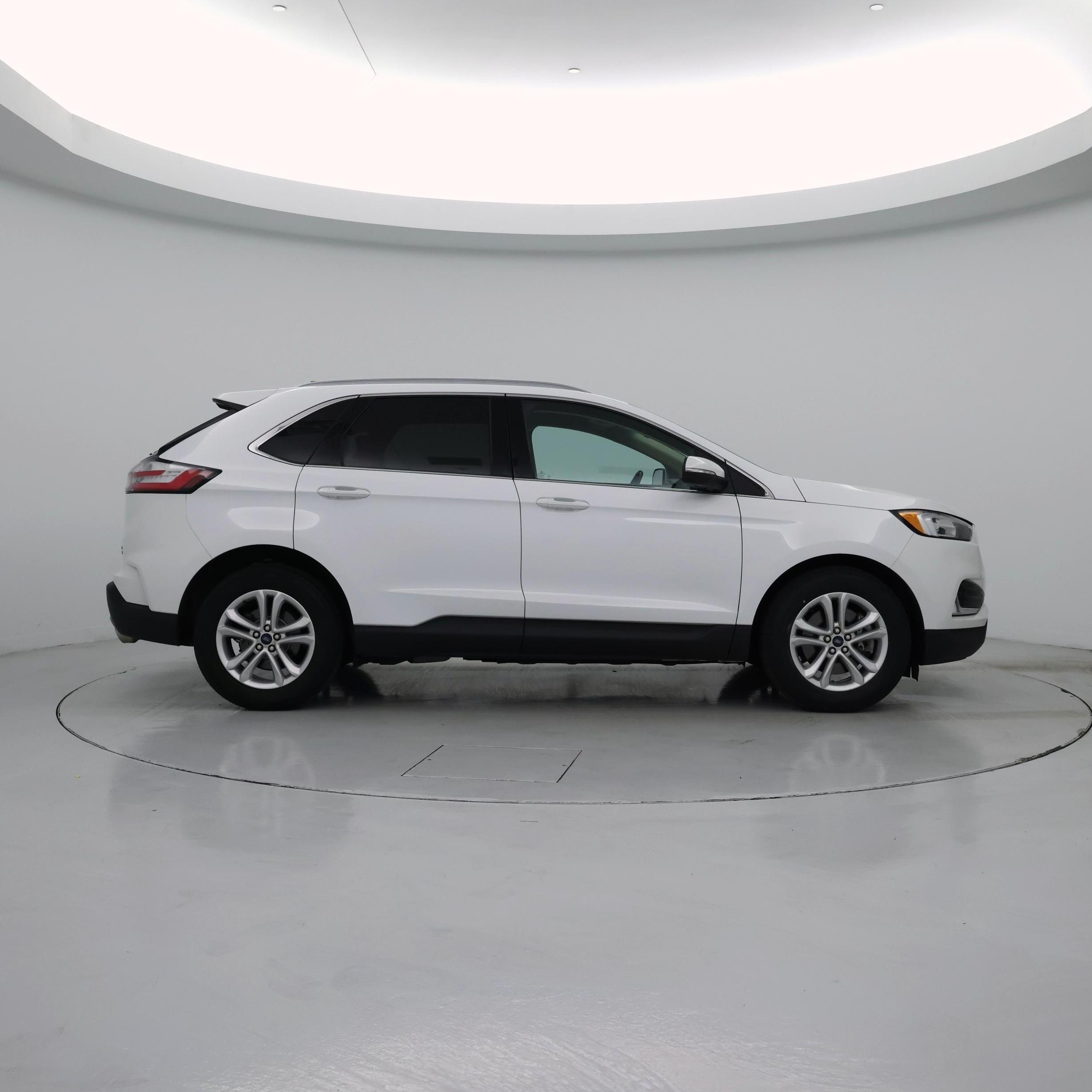 Thumbnail: 2020 Ford Edge - 7