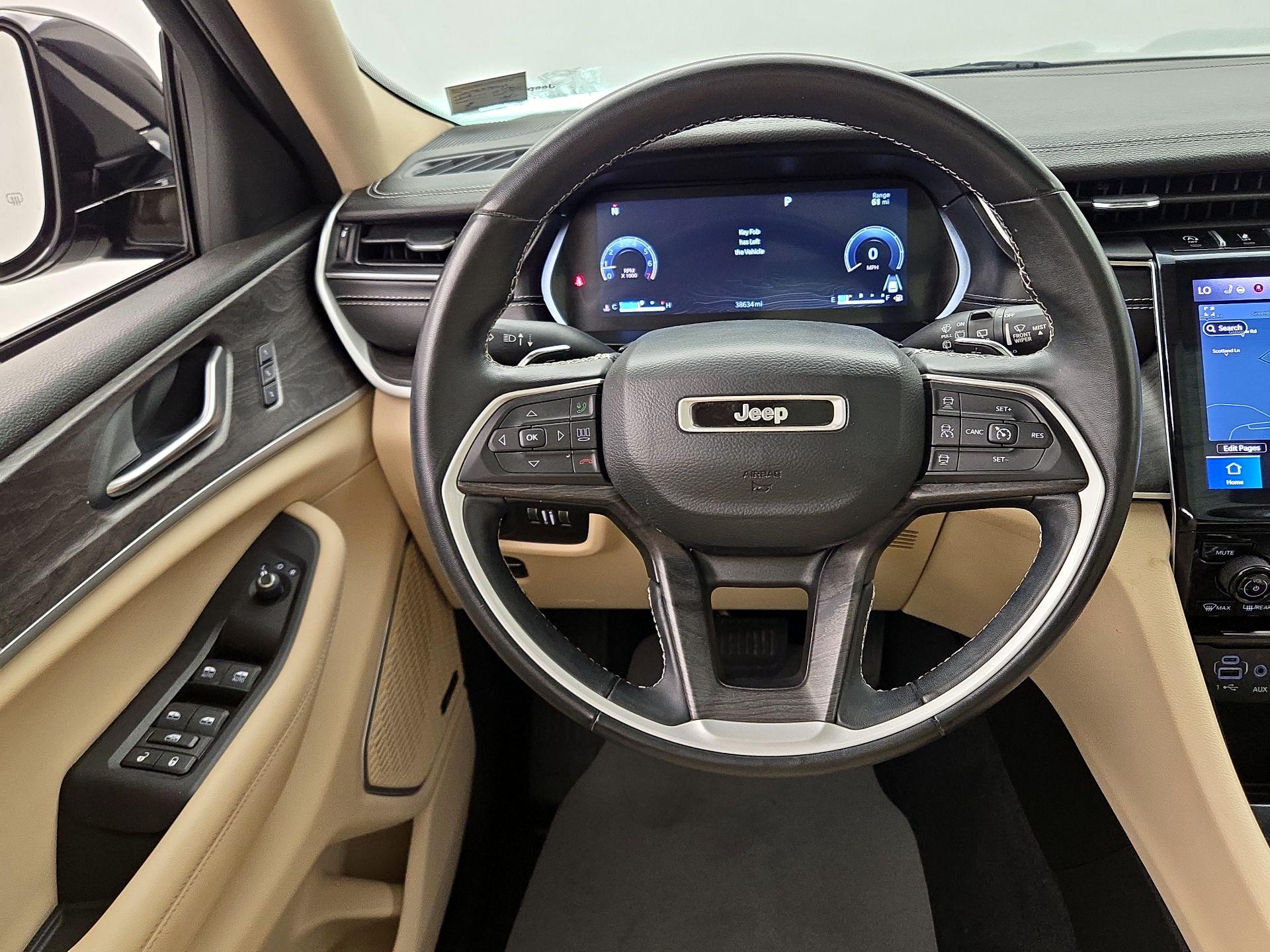 Thumbnail: 2022 Jeep Grand Cherokee L - 10