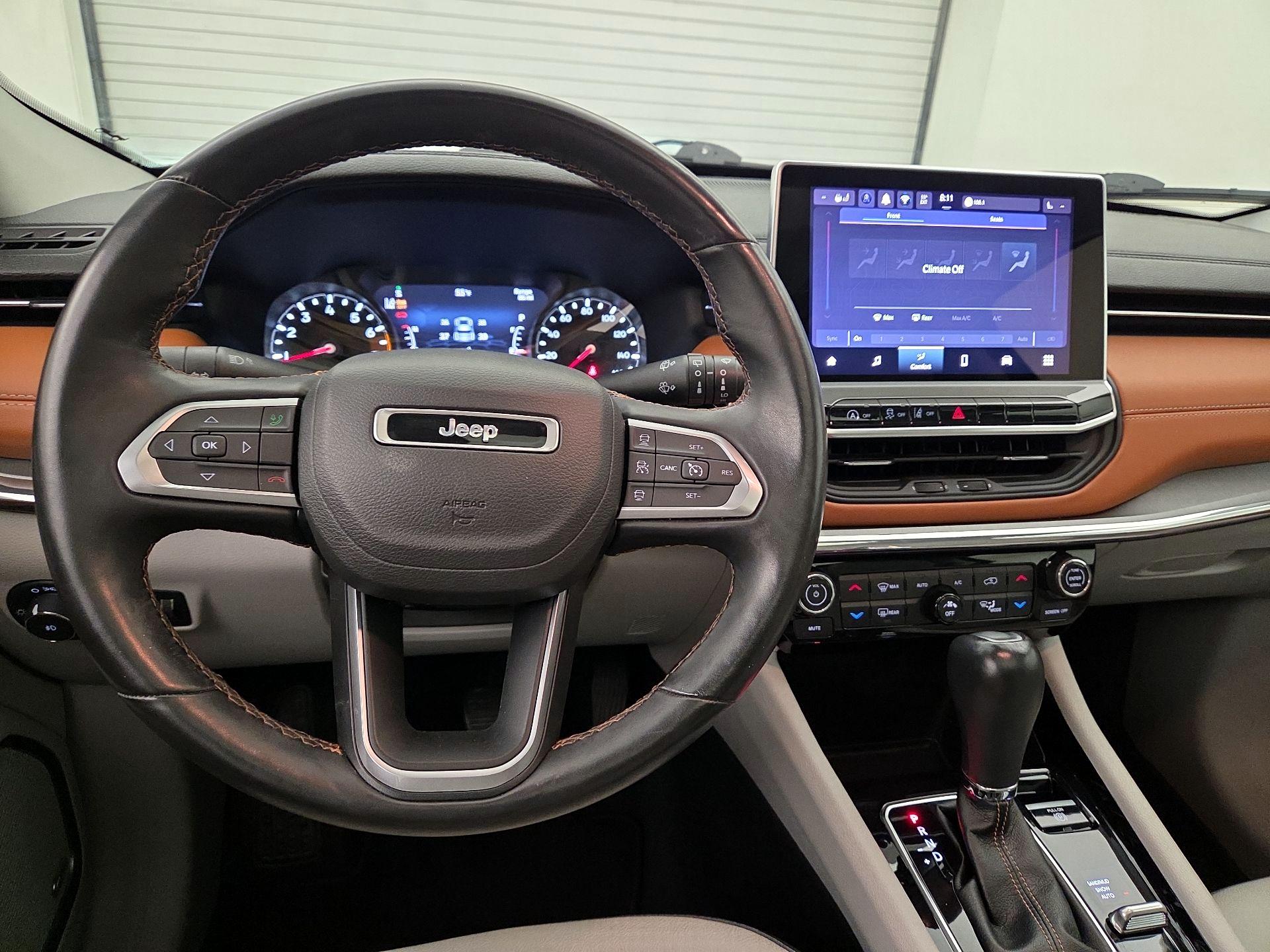 Thumbnail: 2022 Jeep Compass - 10