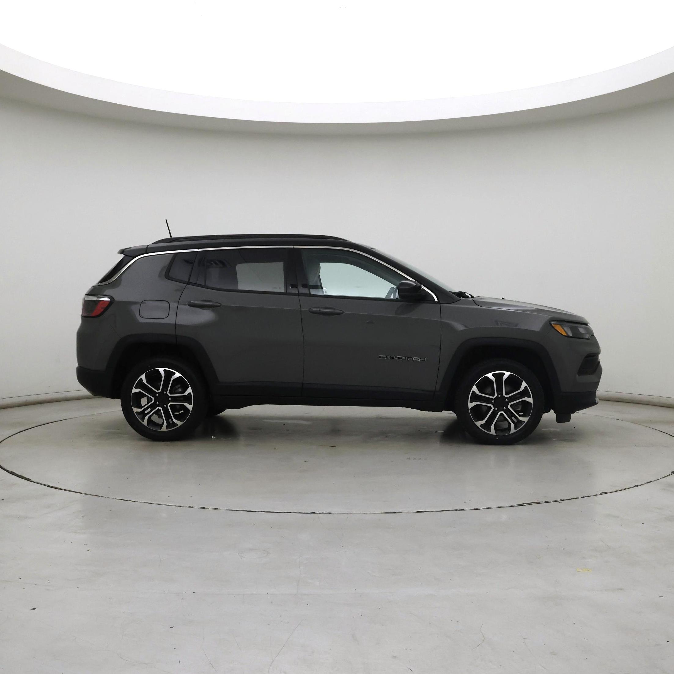 Thumbnail: 2022 Jeep Compass - 7