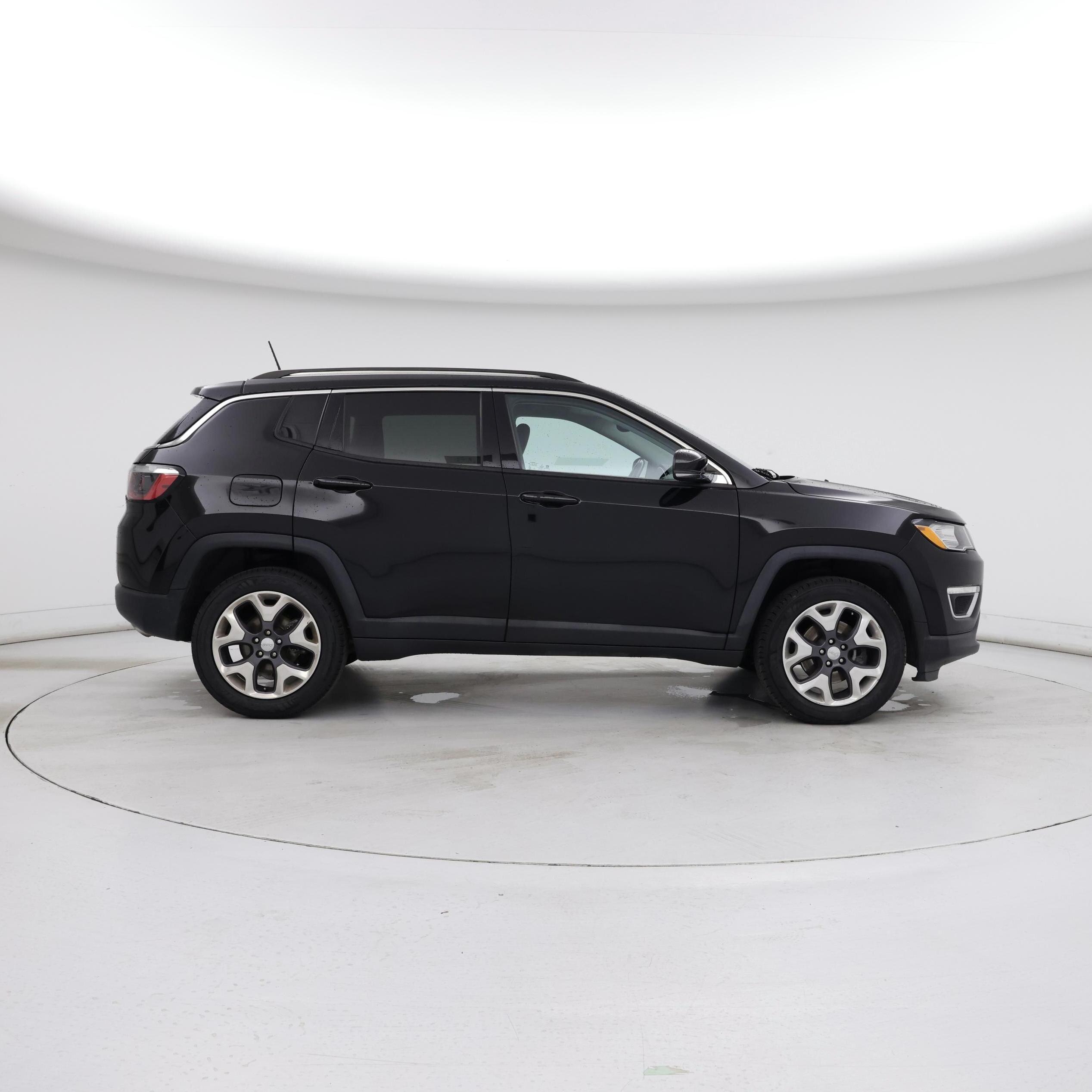 Thumbnail: 2020 Jeep Compass - 7