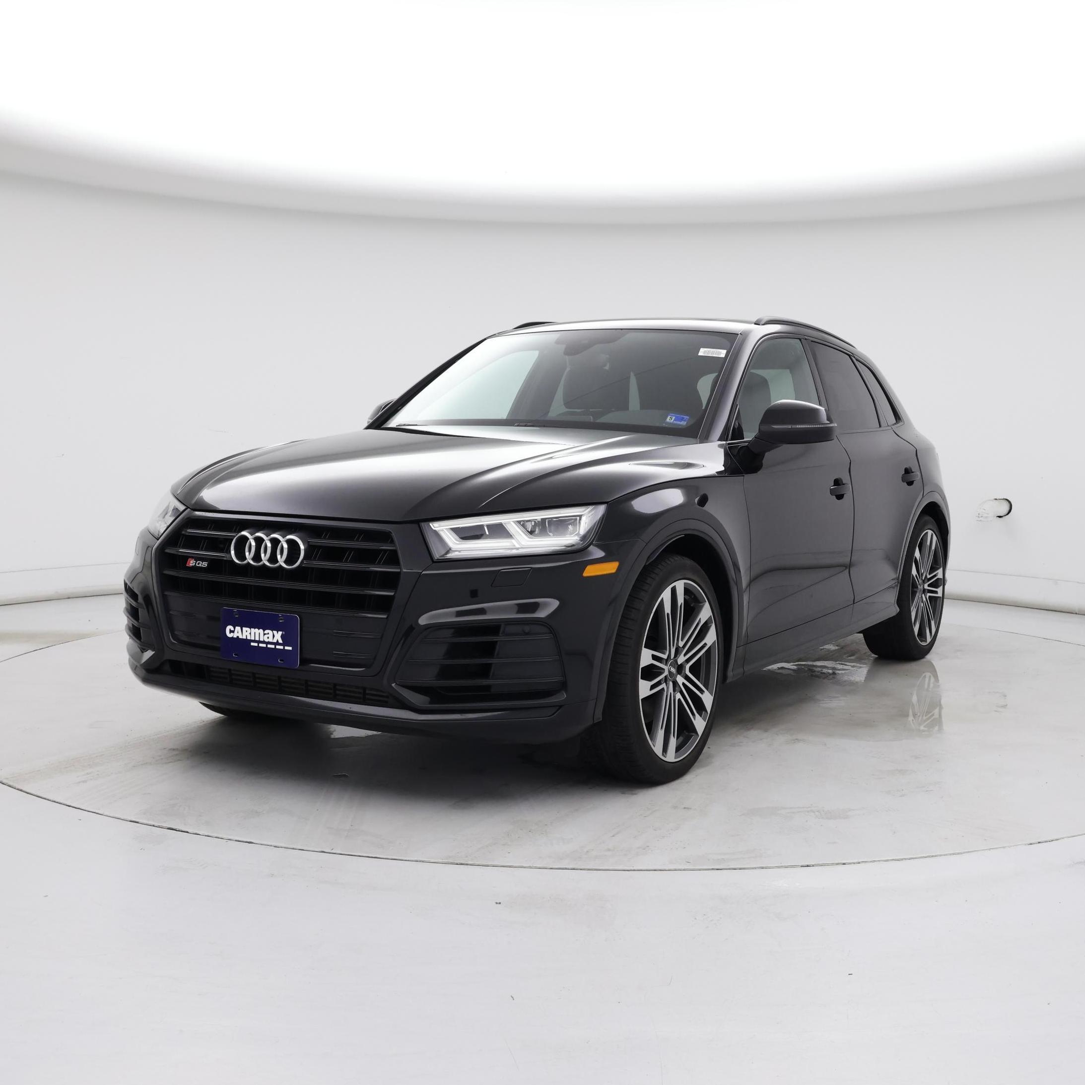 Thumbnail: 2020 Audi SQ5 - 4