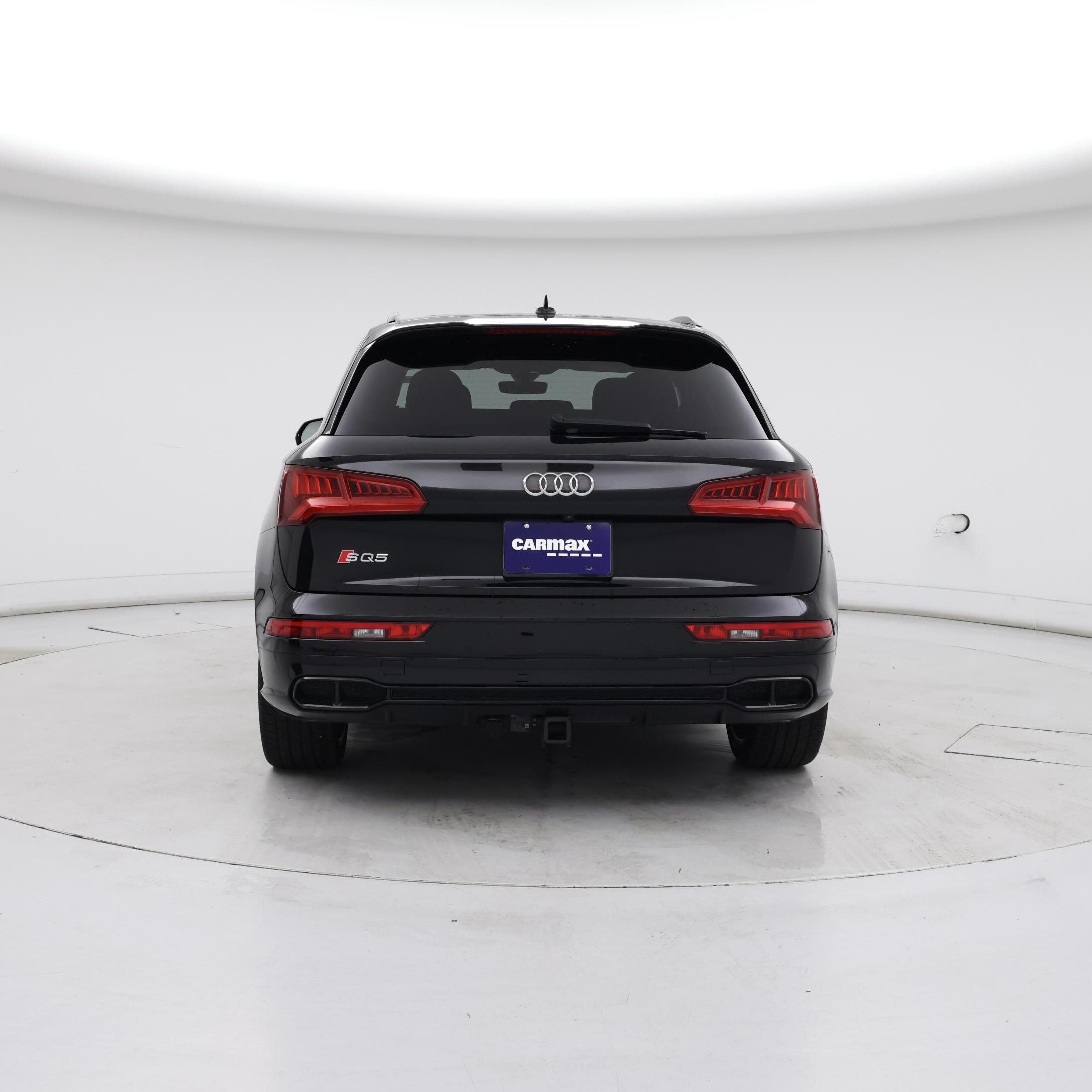 Thumbnail: 2020 Audi SQ5 - 6