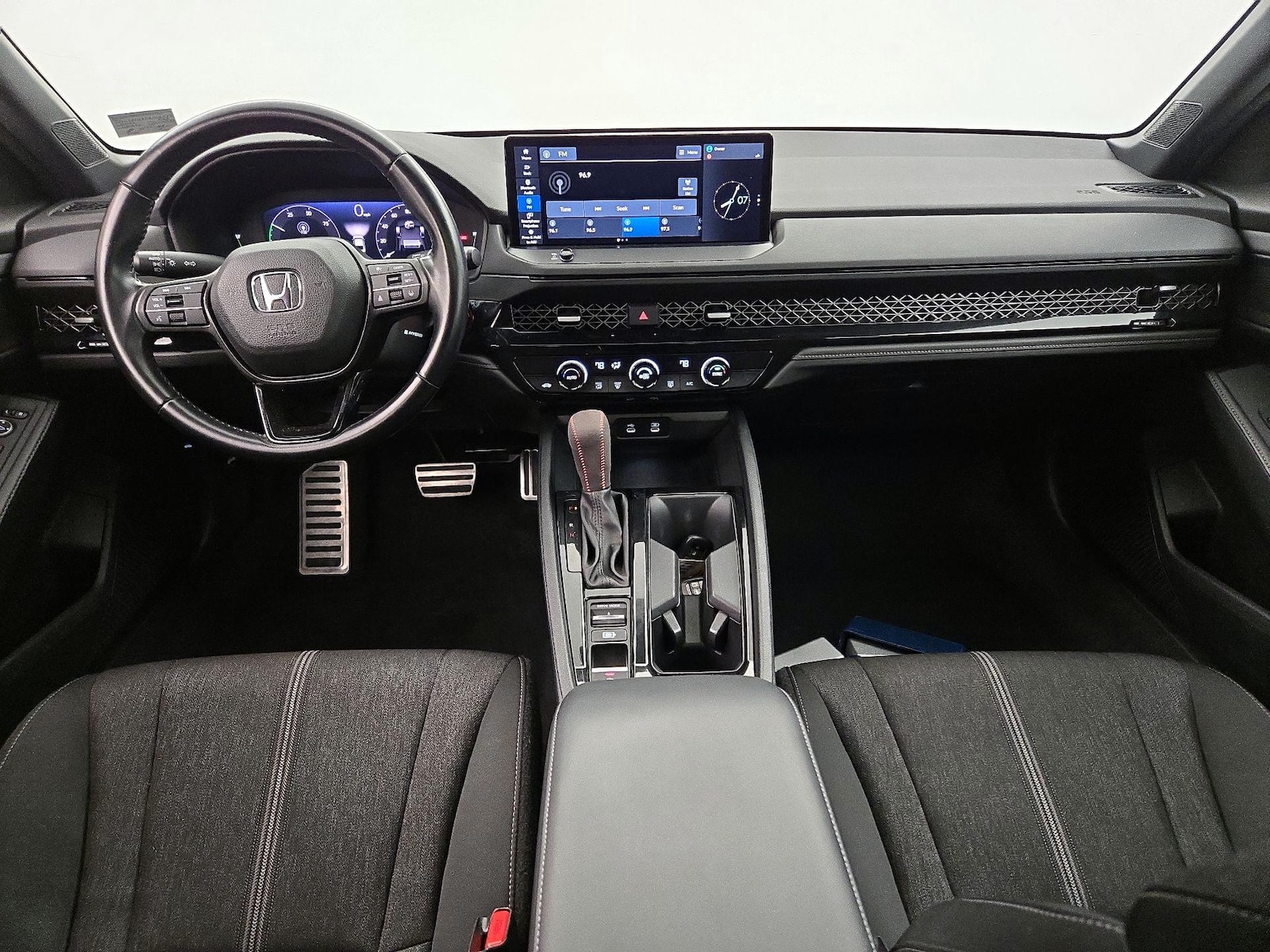 2023 Honda Accord Hybrid Sport - Photo 10