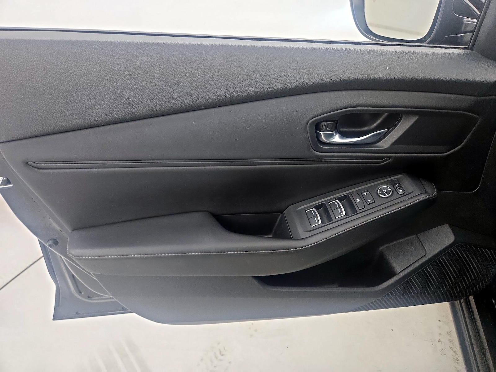2023 Honda Accord Hybrid Sport - Photo 13