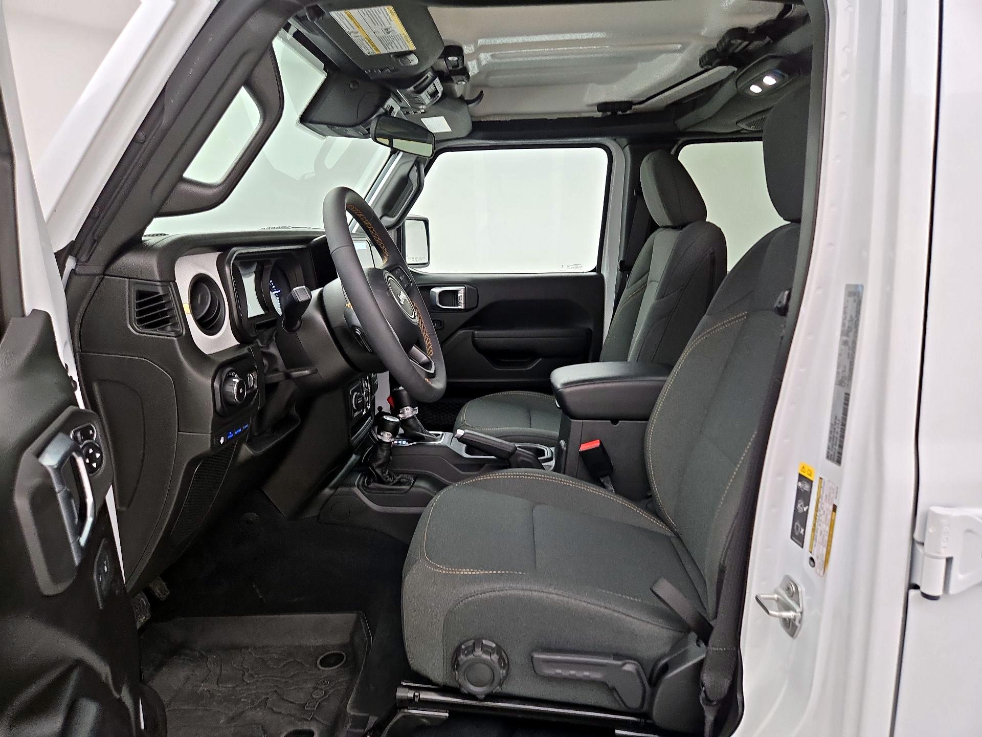 Thumbnail: 2024 Jeep Wrangler - 11