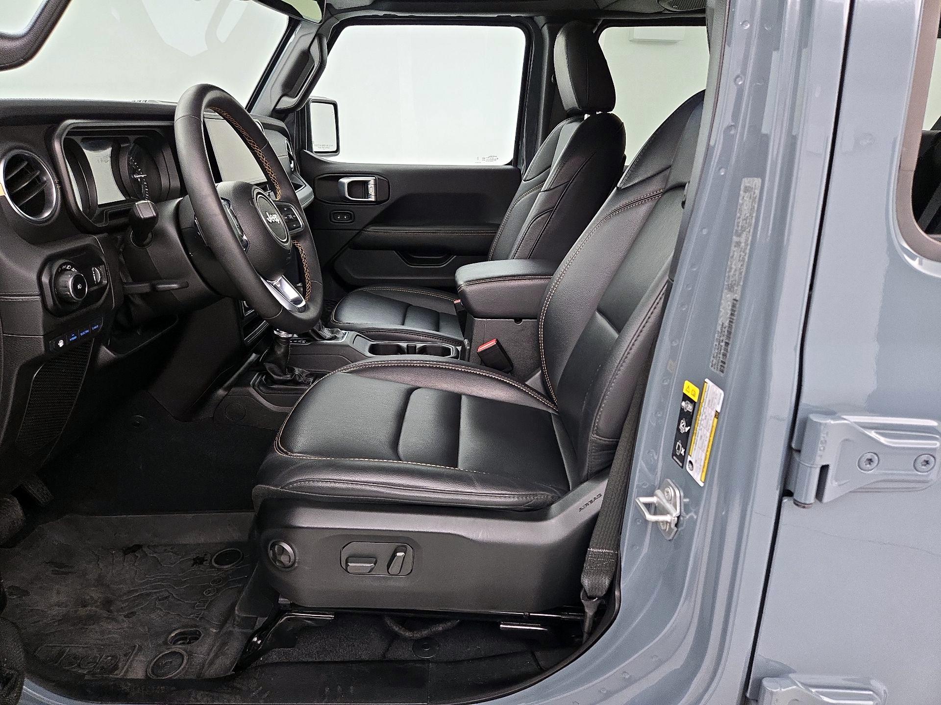 Thumbnail: 2024 Jeep Wrangler - 11