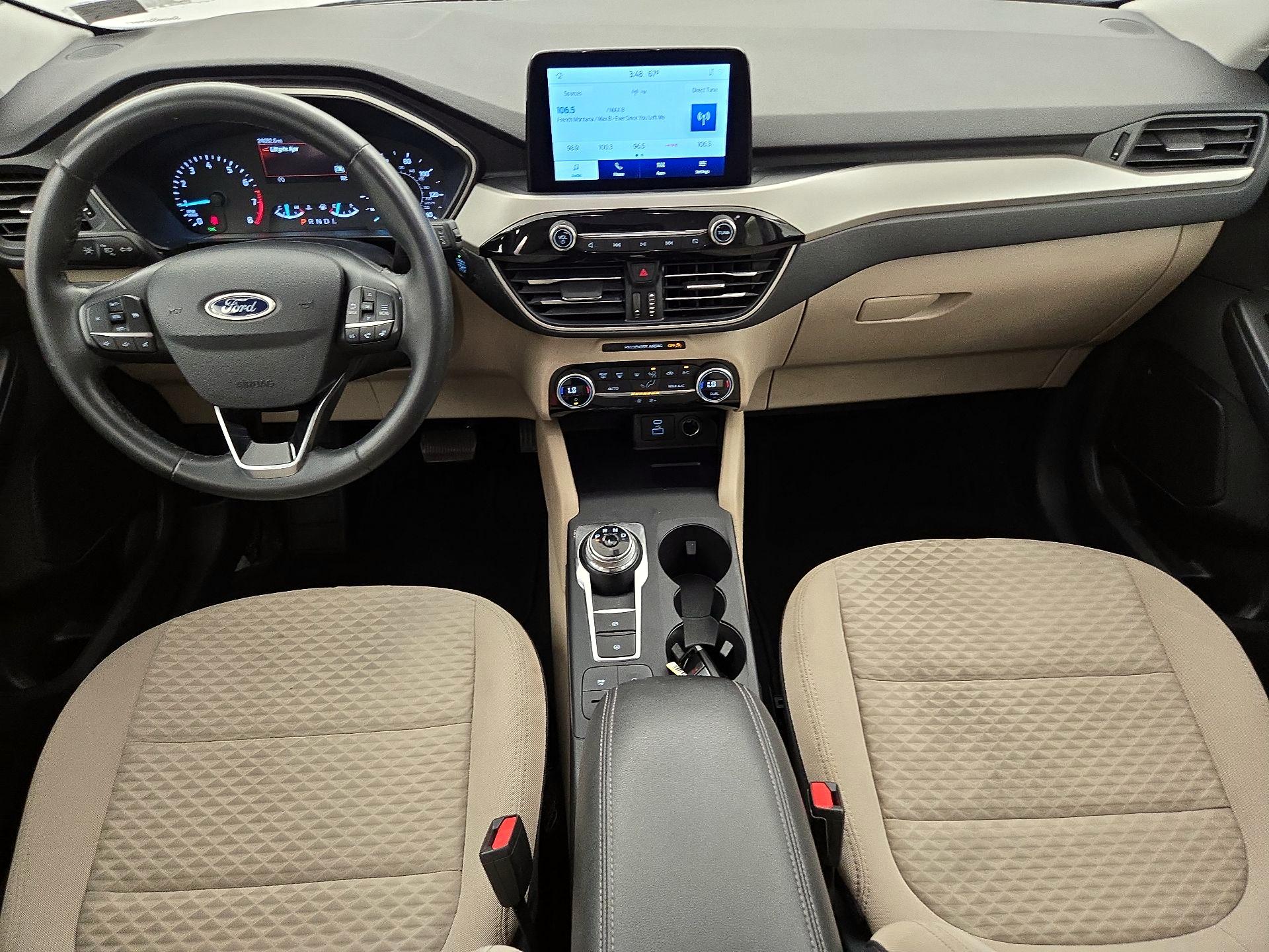 Thumbnail: 2021 Ford Escape - 9