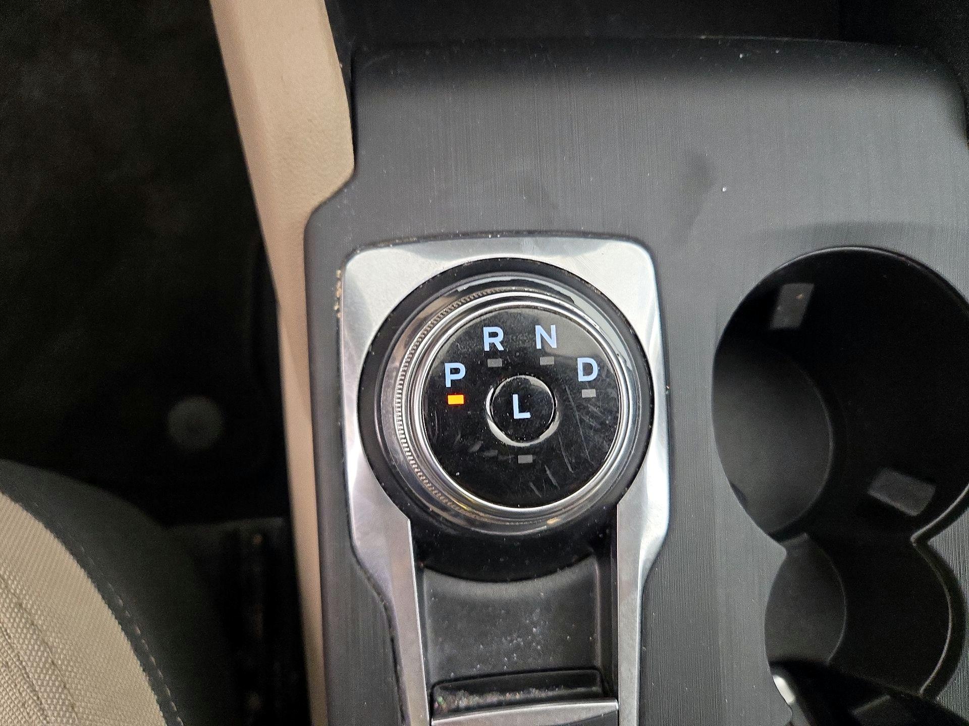 Thumbnail: 2021 Ford Escape - 17
