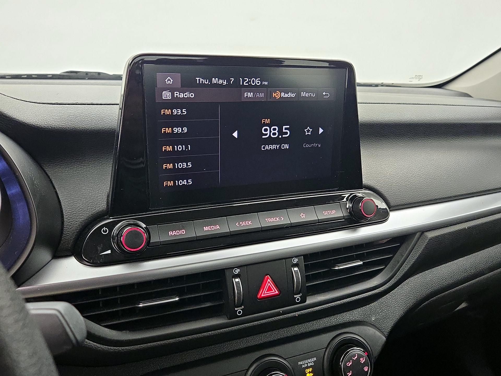 Thumbnail: 2023 Kia Forte - 15