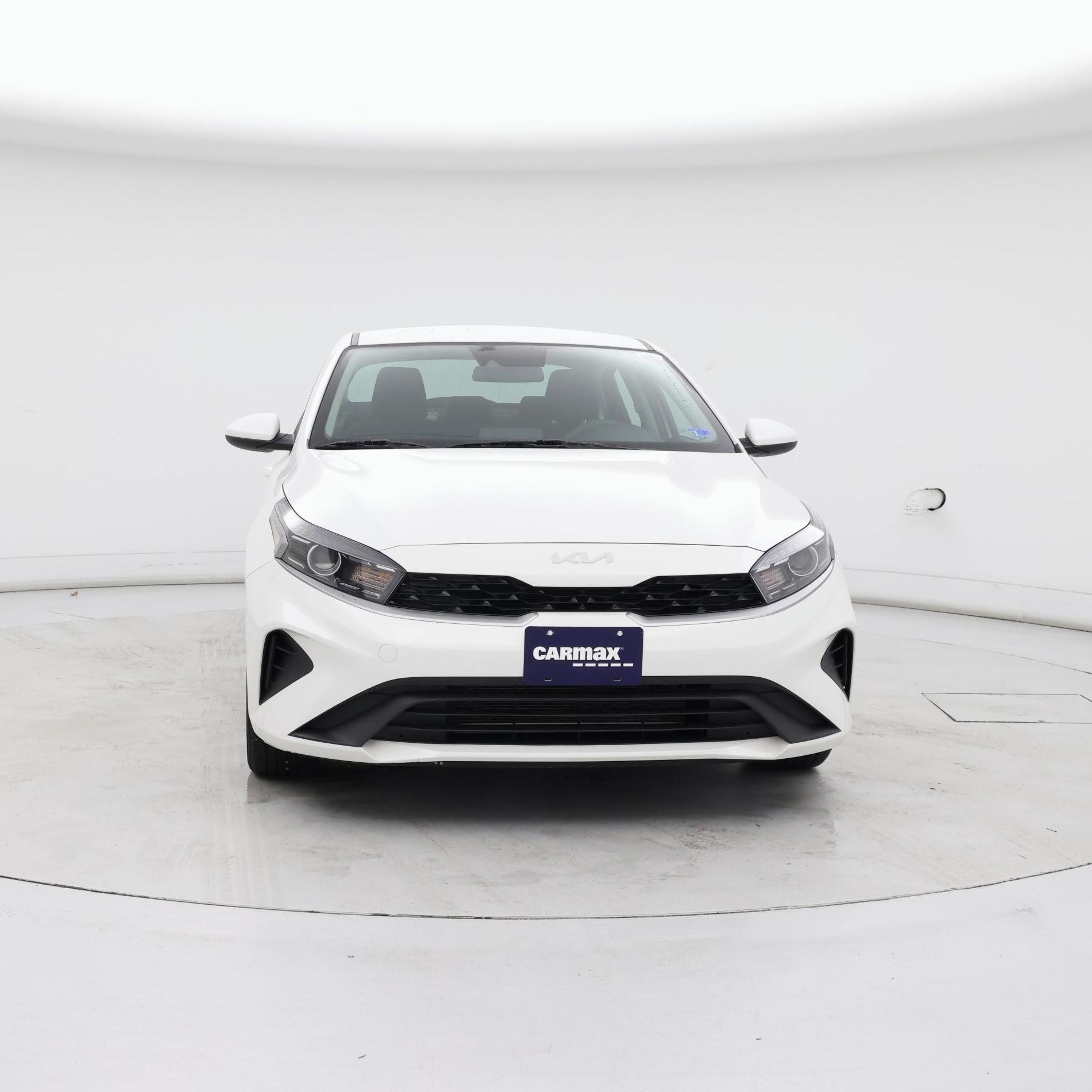 Thumbnail: 2023 Kia Forte - 5