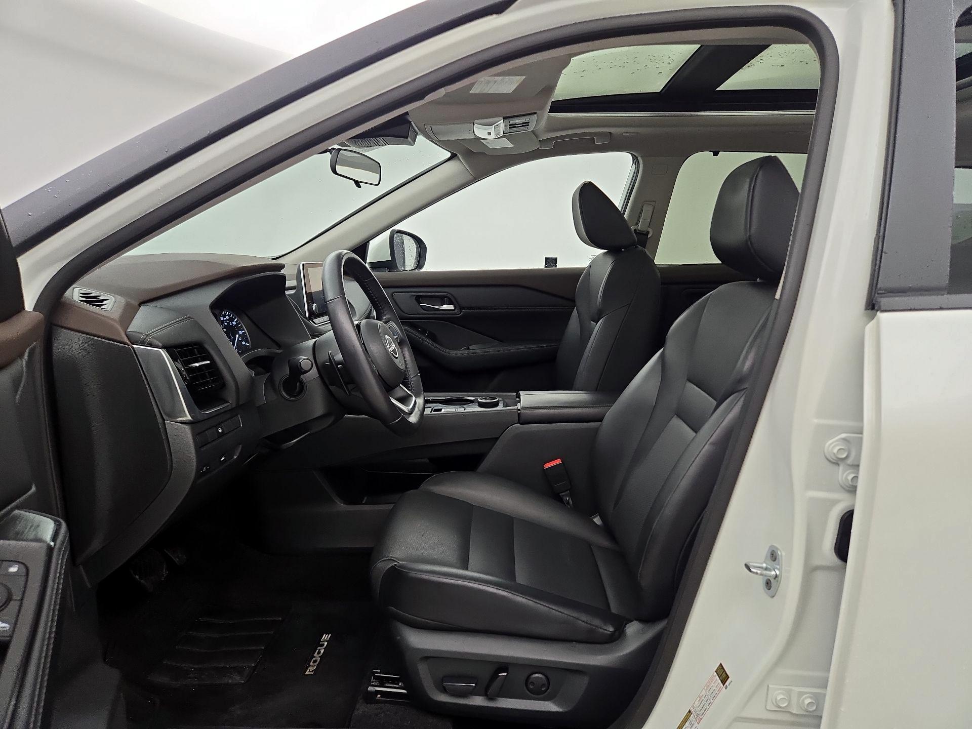 Thumbnail: 2023 Nissan Rogue - 11