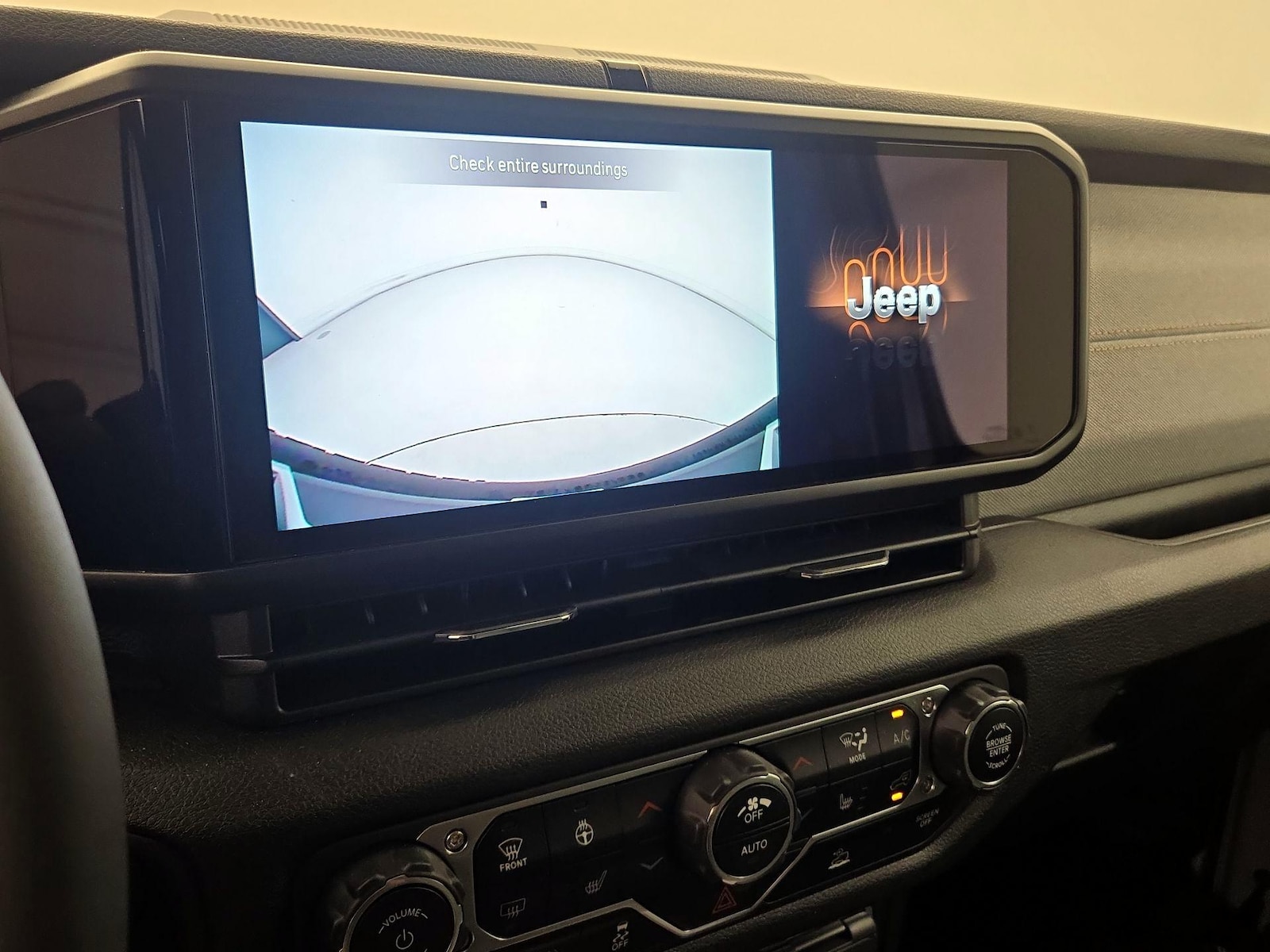 2024 Jeep Wrangler 4xe Sports S 4XE - Photo 15