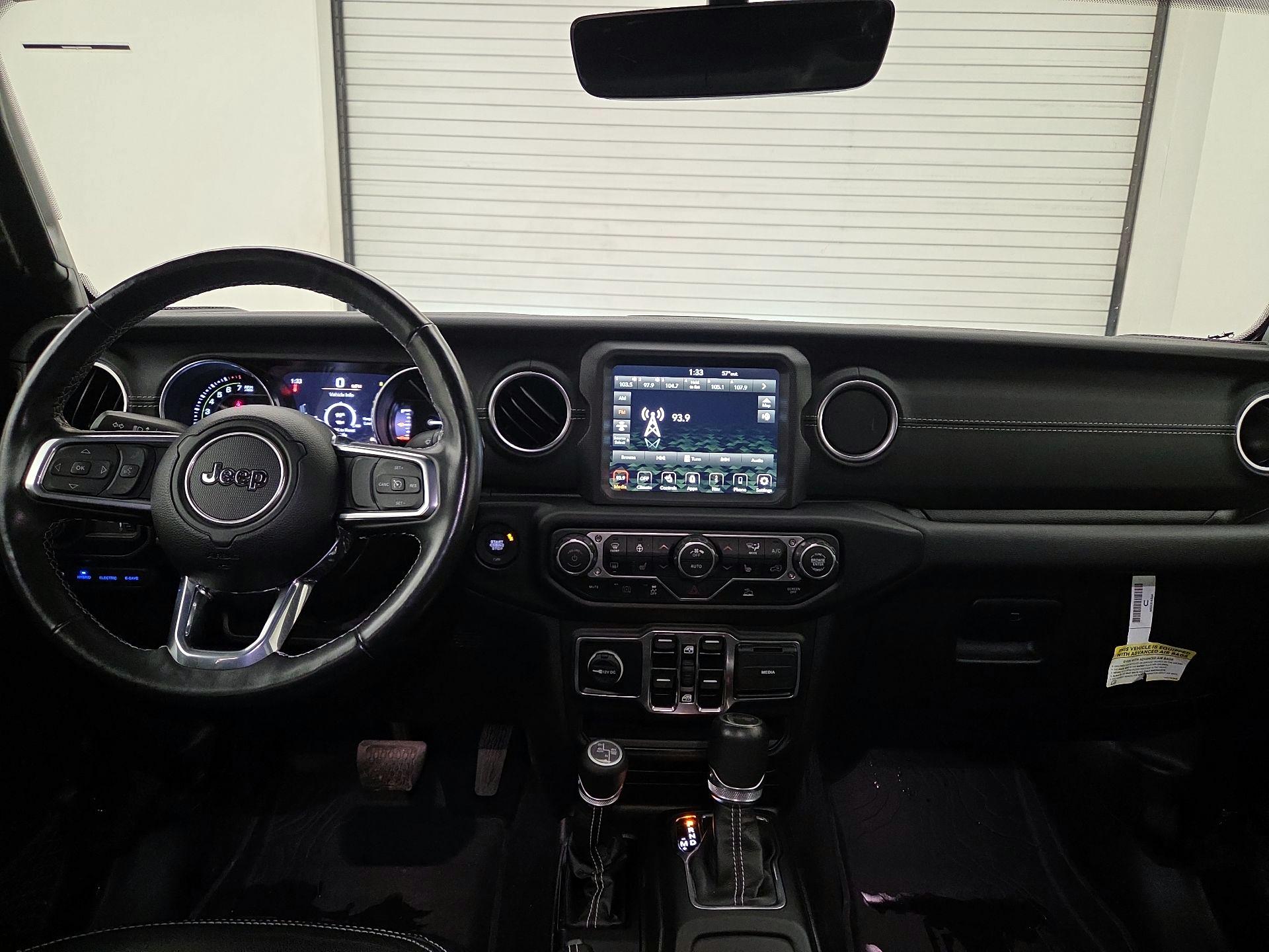 Thumbnail: 2023 Jeep Wrangler - 9