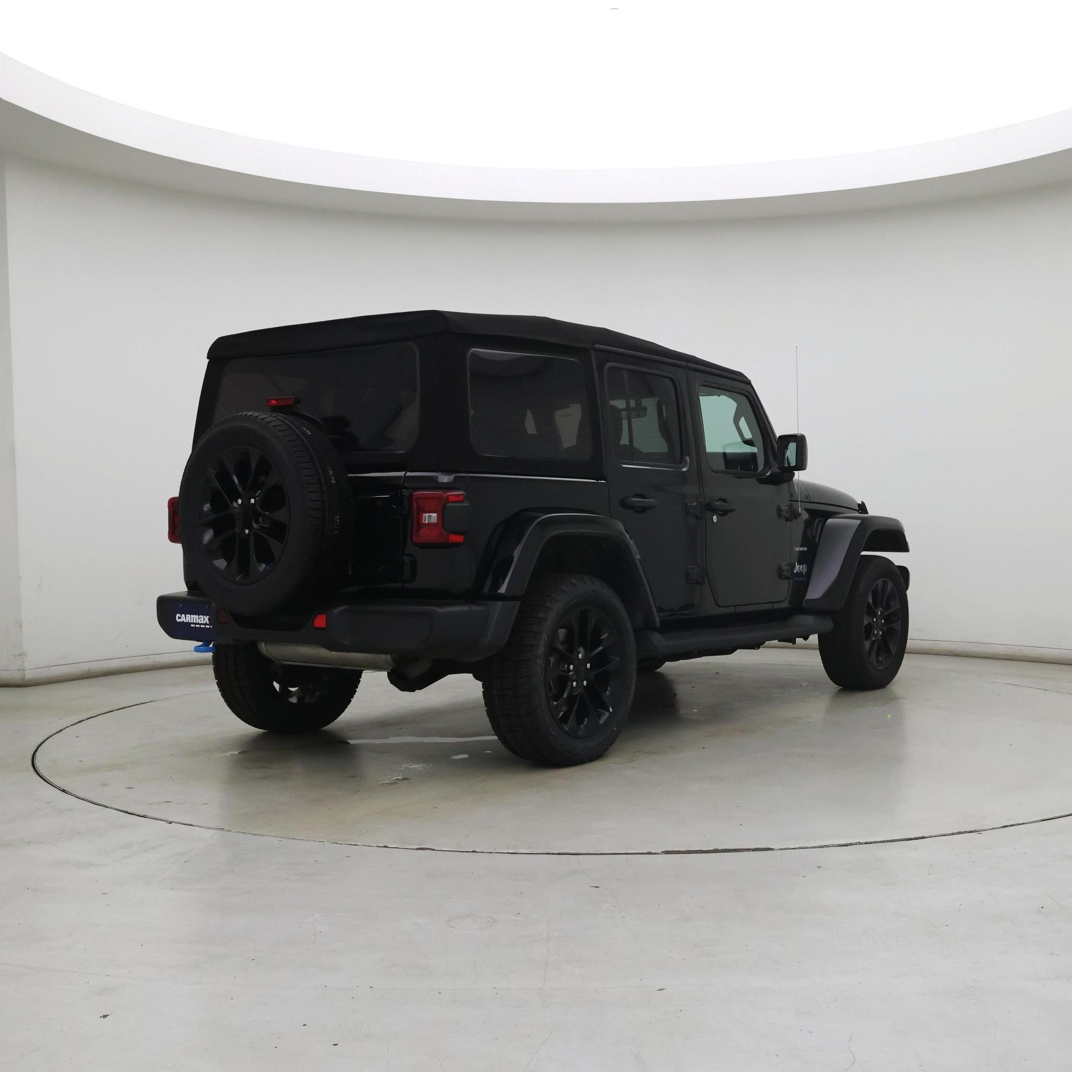 Thumbnail: 2023 Jeep Wrangler - 8
