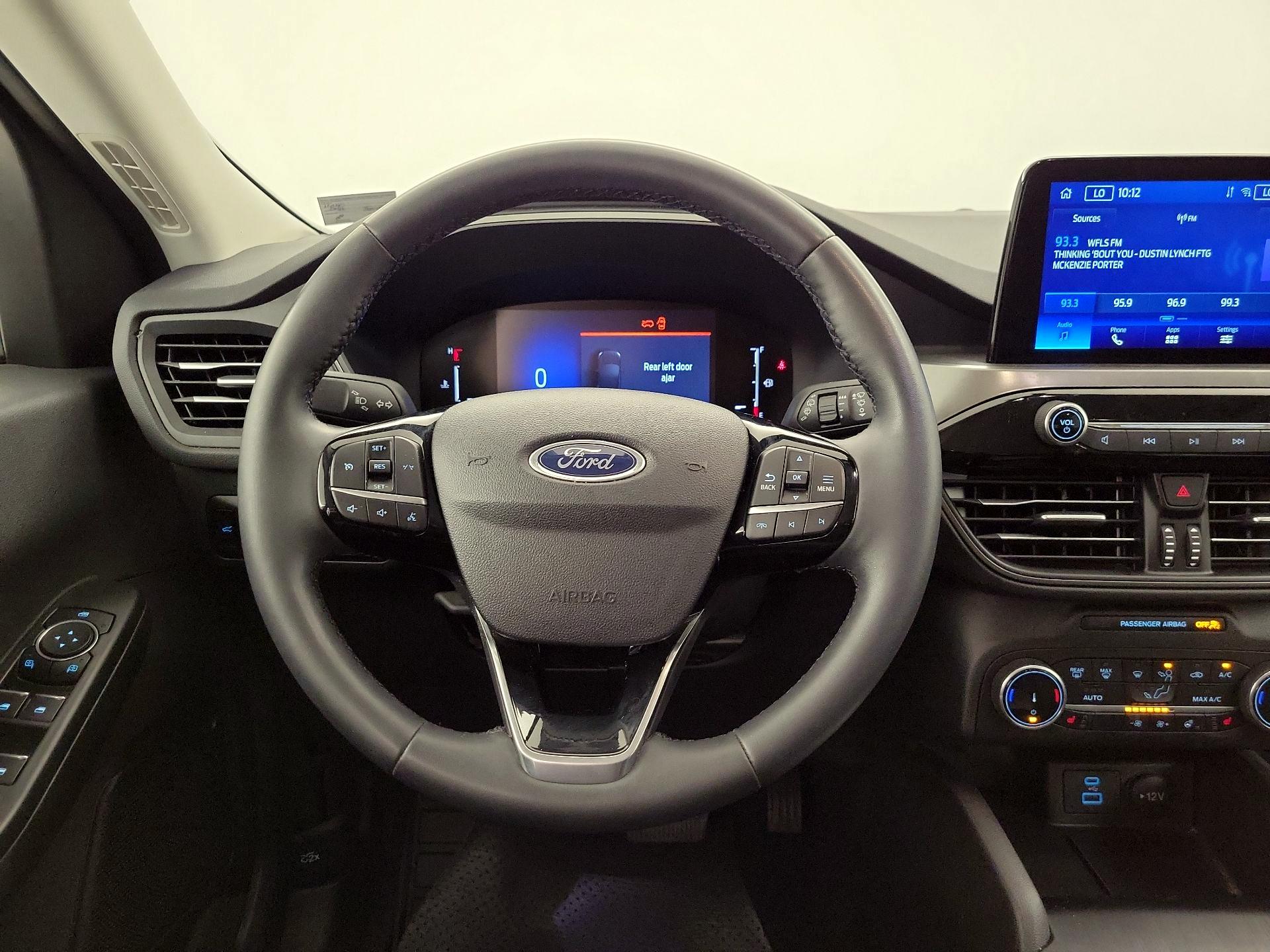 Thumbnail: 2023 Ford Escape - 10