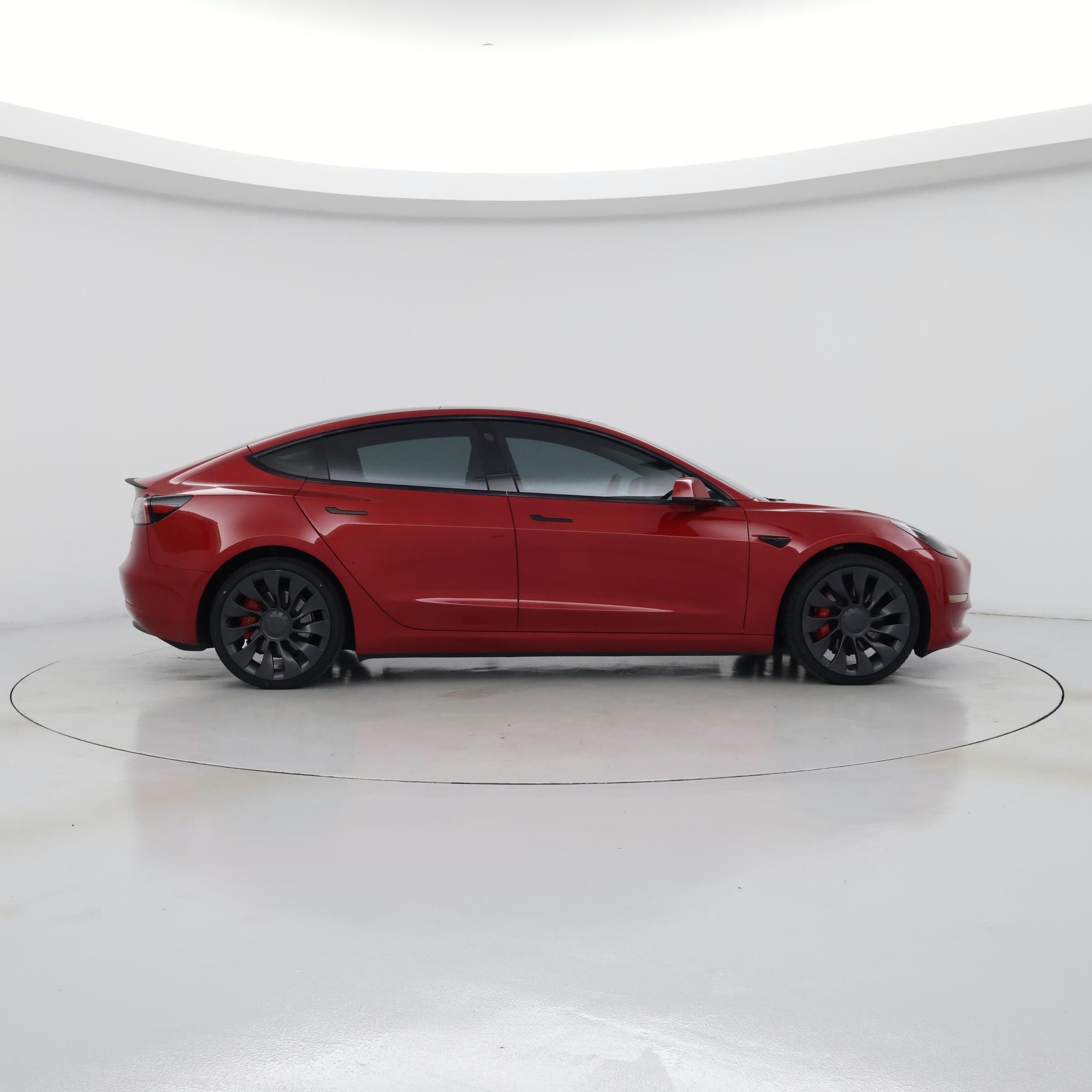 Thumbnail: 2023 Tesla Model 3 - 7