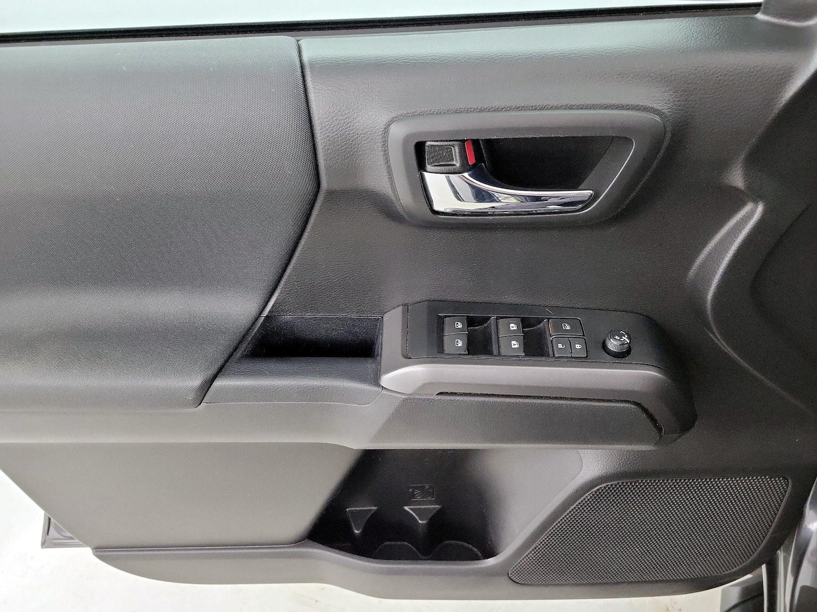 2023 Toyota Tacoma TRD Off Road - Photo 13