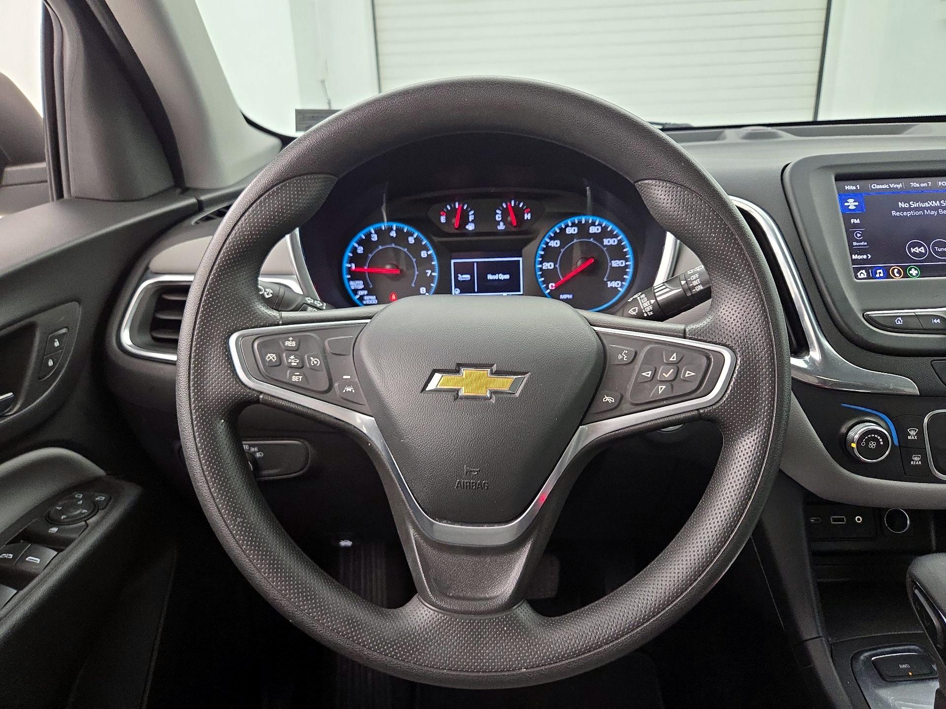 Thumbnail: 2022 Chevrolet Equinox - 10