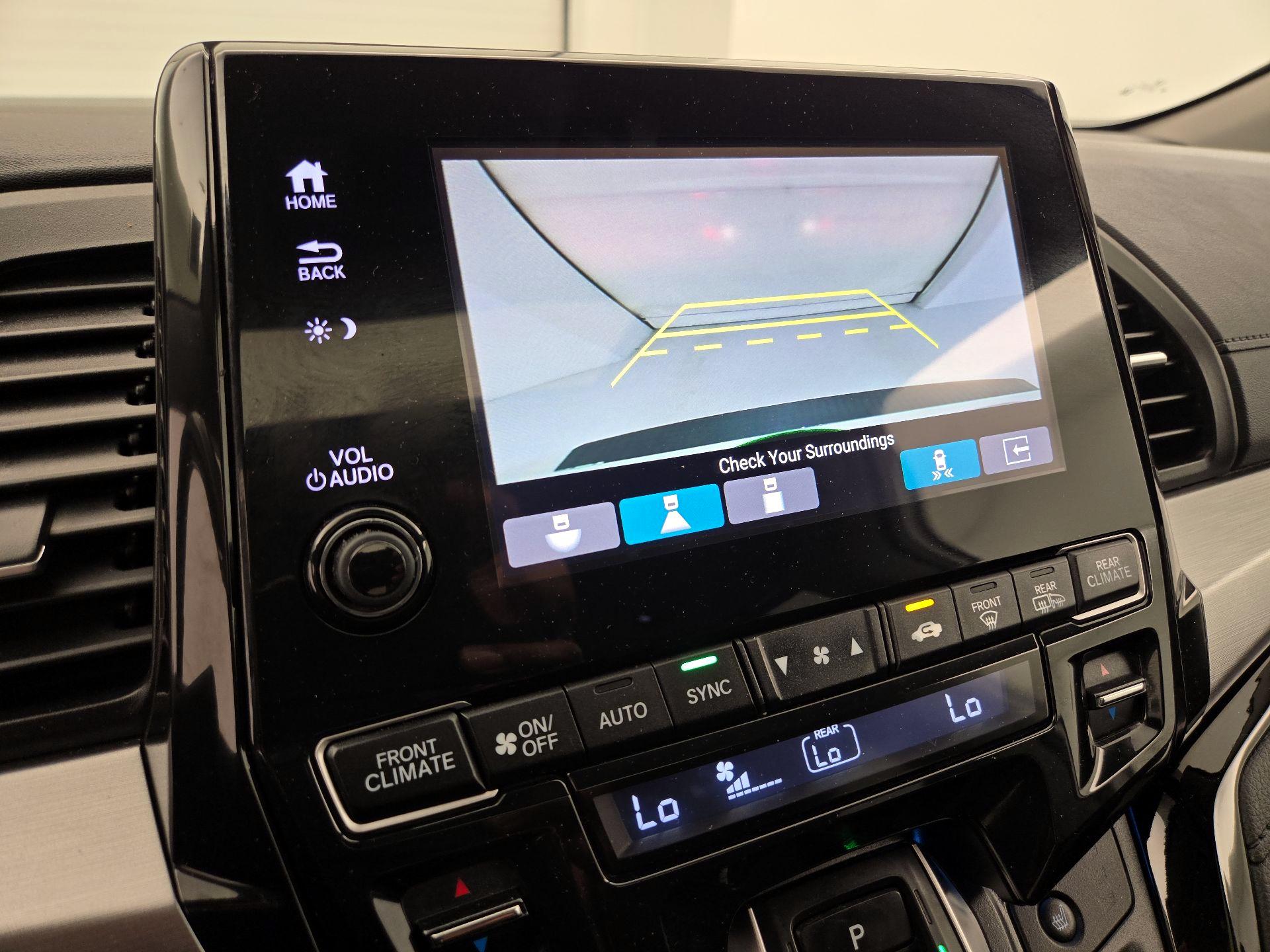 Thumbnail: 2021 Honda Odyssey - 15