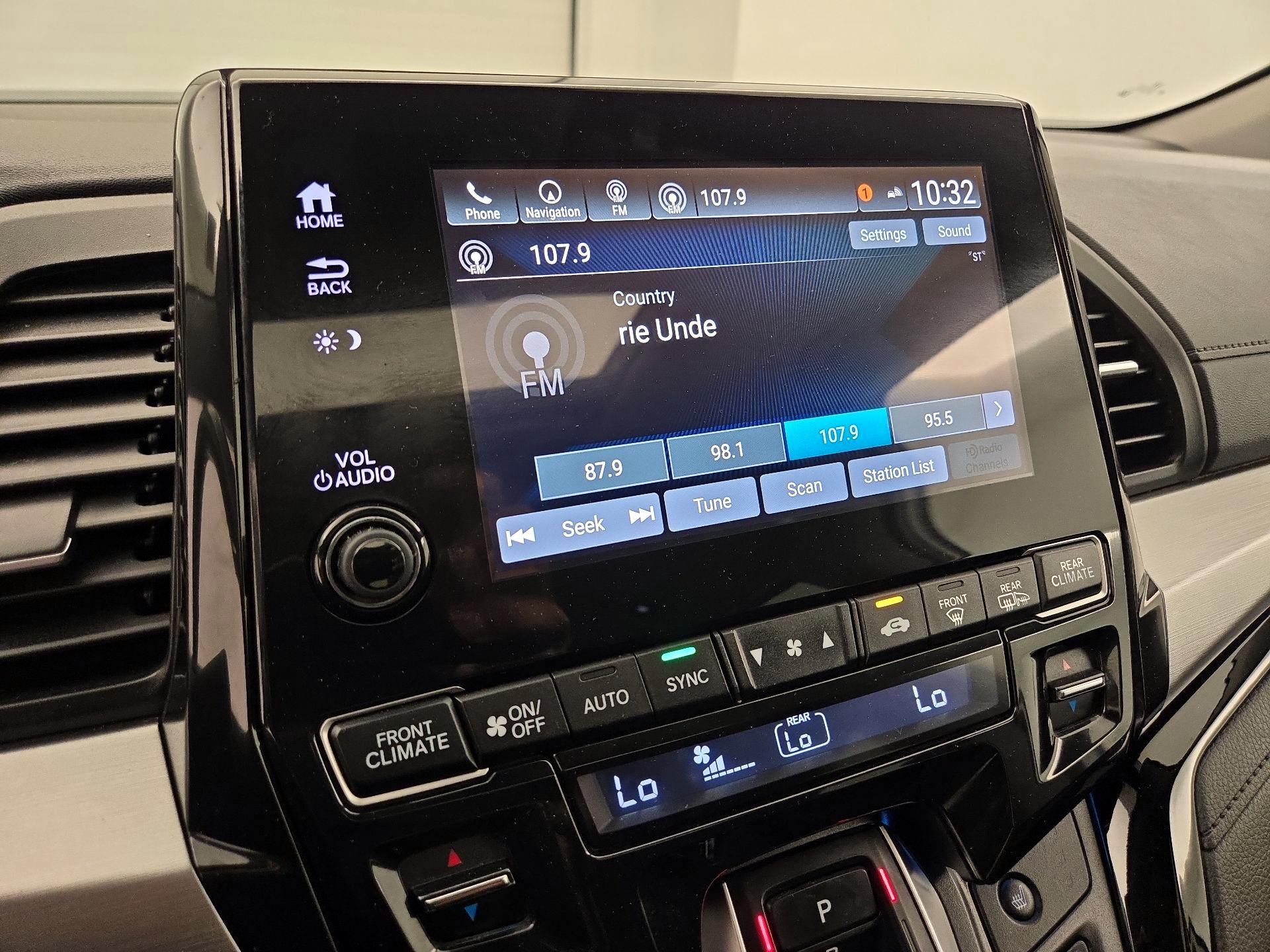 Thumbnail: 2021 Honda Odyssey - 16